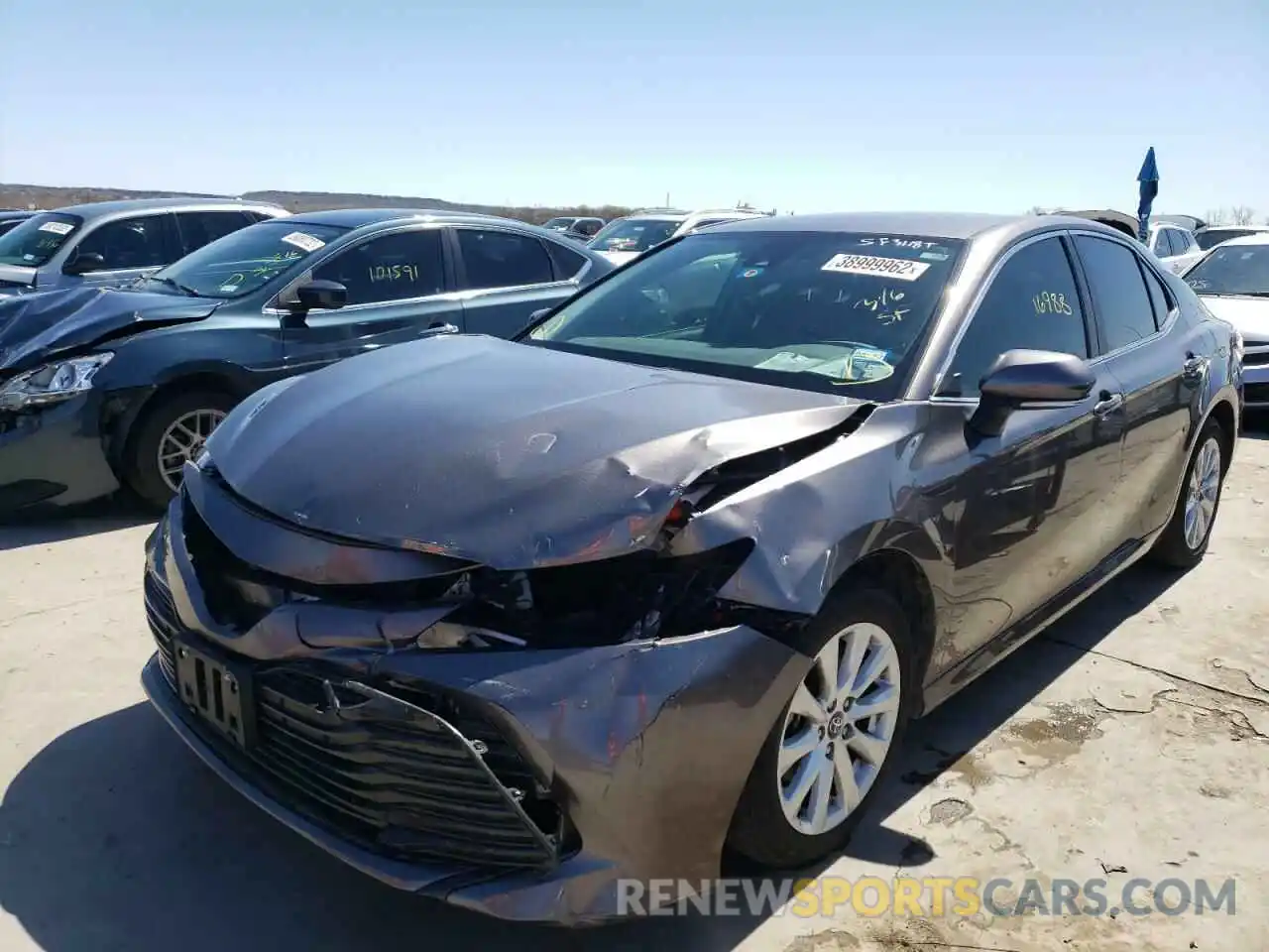 2 Photograph of a damaged car 4T1L11AK9LU923571 TOYOTA CAMRY 2020