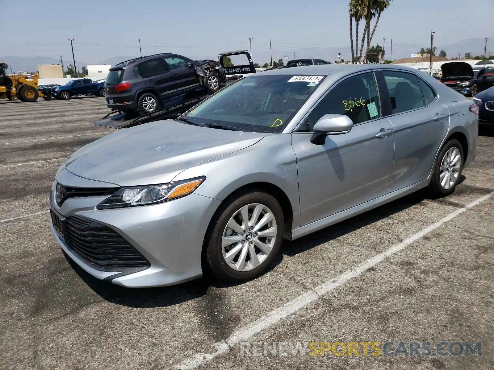 2 Photograph of a damaged car 4T1L11AK9LU935350 TOYOTA CAMRY 2020