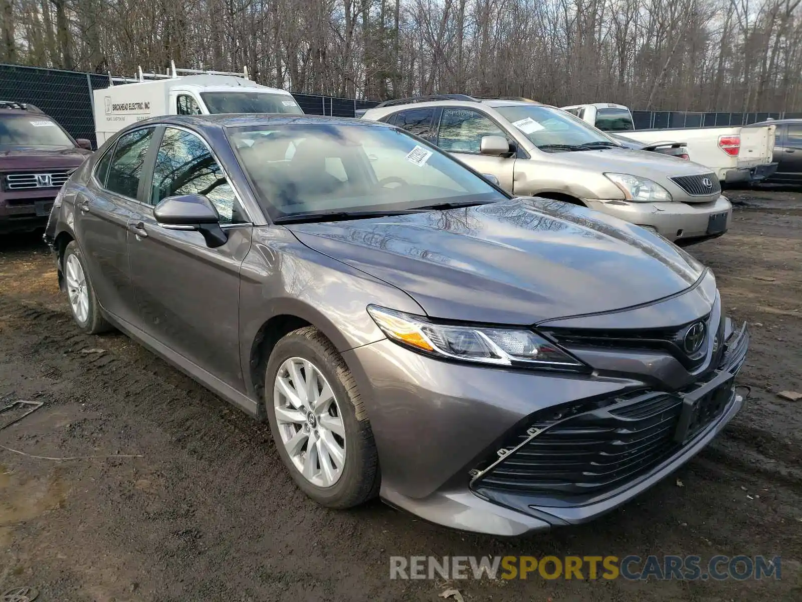 1 Photograph of a damaged car 4T1L11AK9LU939978 TOYOTA CAMRY 2020