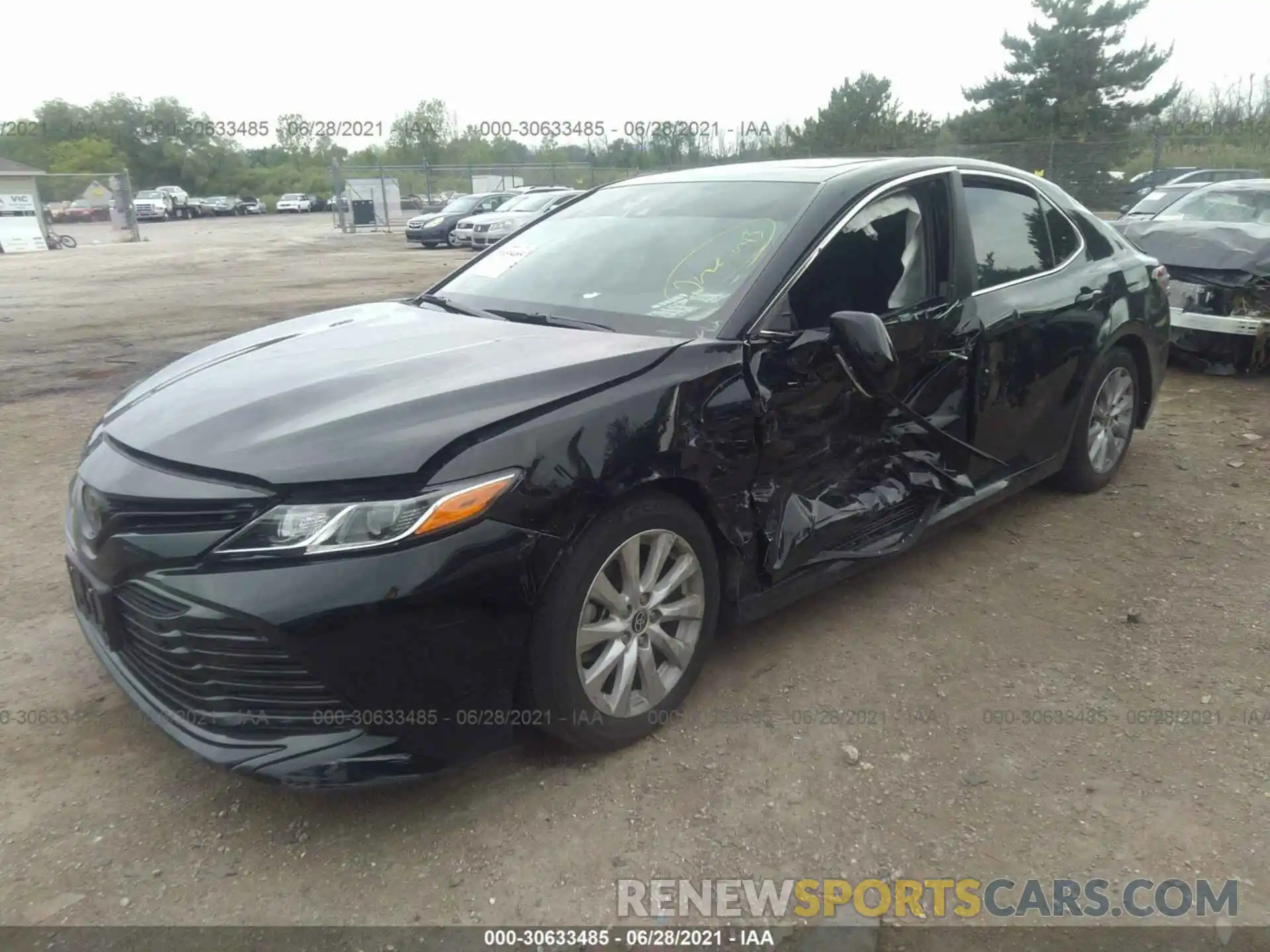 2 Photograph of a damaged car 4T1L11AK9LU970518 TOYOTA CAMRY 2020