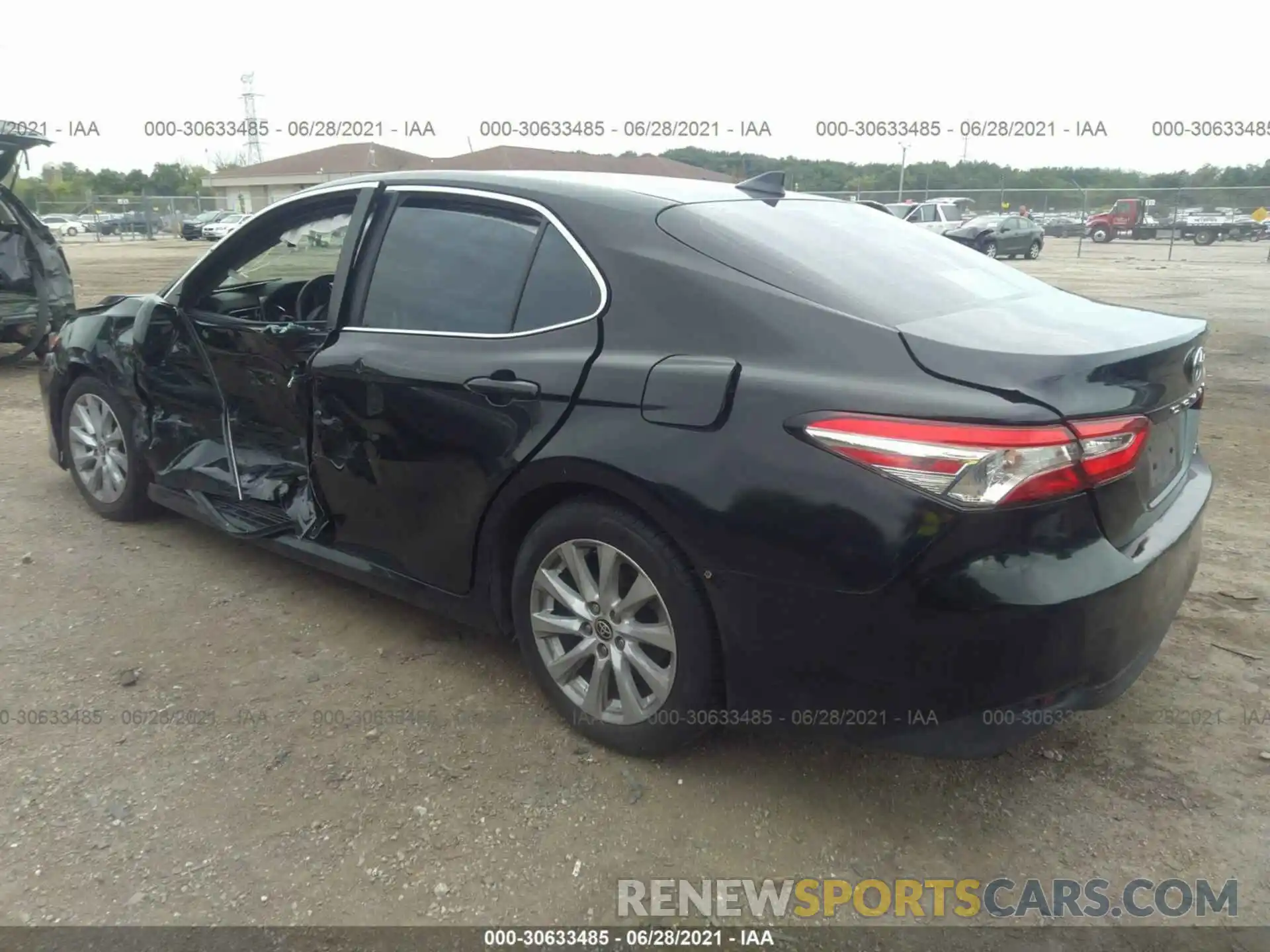 3 Photograph of a damaged car 4T1L11AK9LU970518 TOYOTA CAMRY 2020