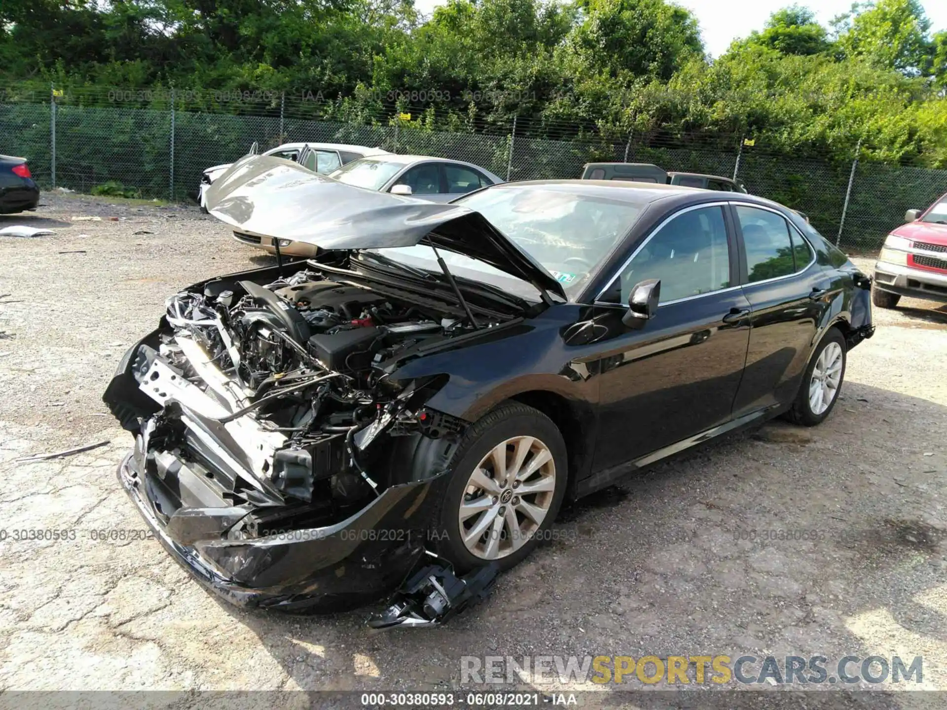 2 Photograph of a damaged car 4T1L11AK9LU981275 TOYOTA CAMRY 2020