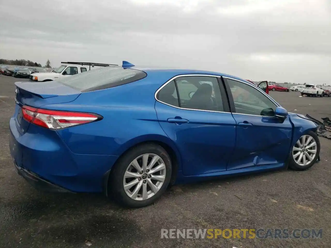 3 Photograph of a damaged car 4T1L11AKXLU375001 TOYOTA CAMRY 2020