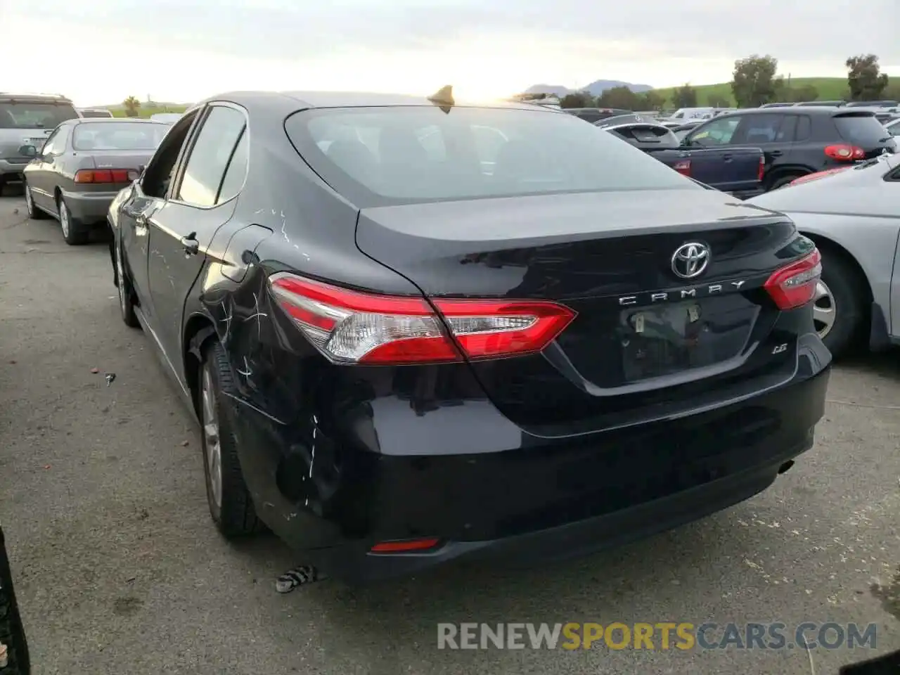 3 Photograph of a damaged car 4T1L11AKXLU935096 TOYOTA CAMRY 2020