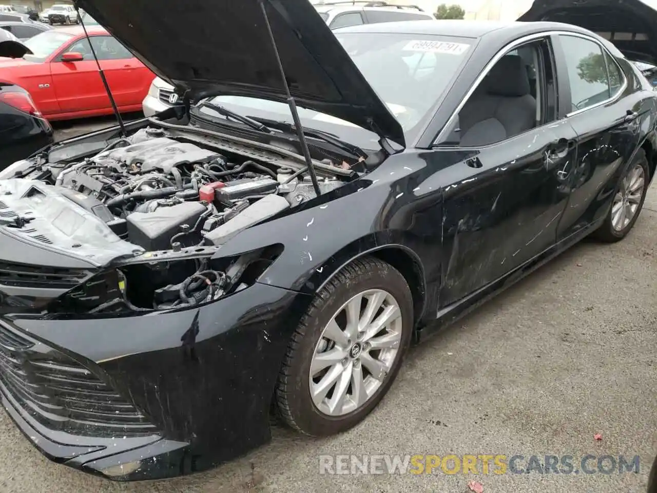 9 Photograph of a damaged car 4T1L11AKXLU935096 TOYOTA CAMRY 2020