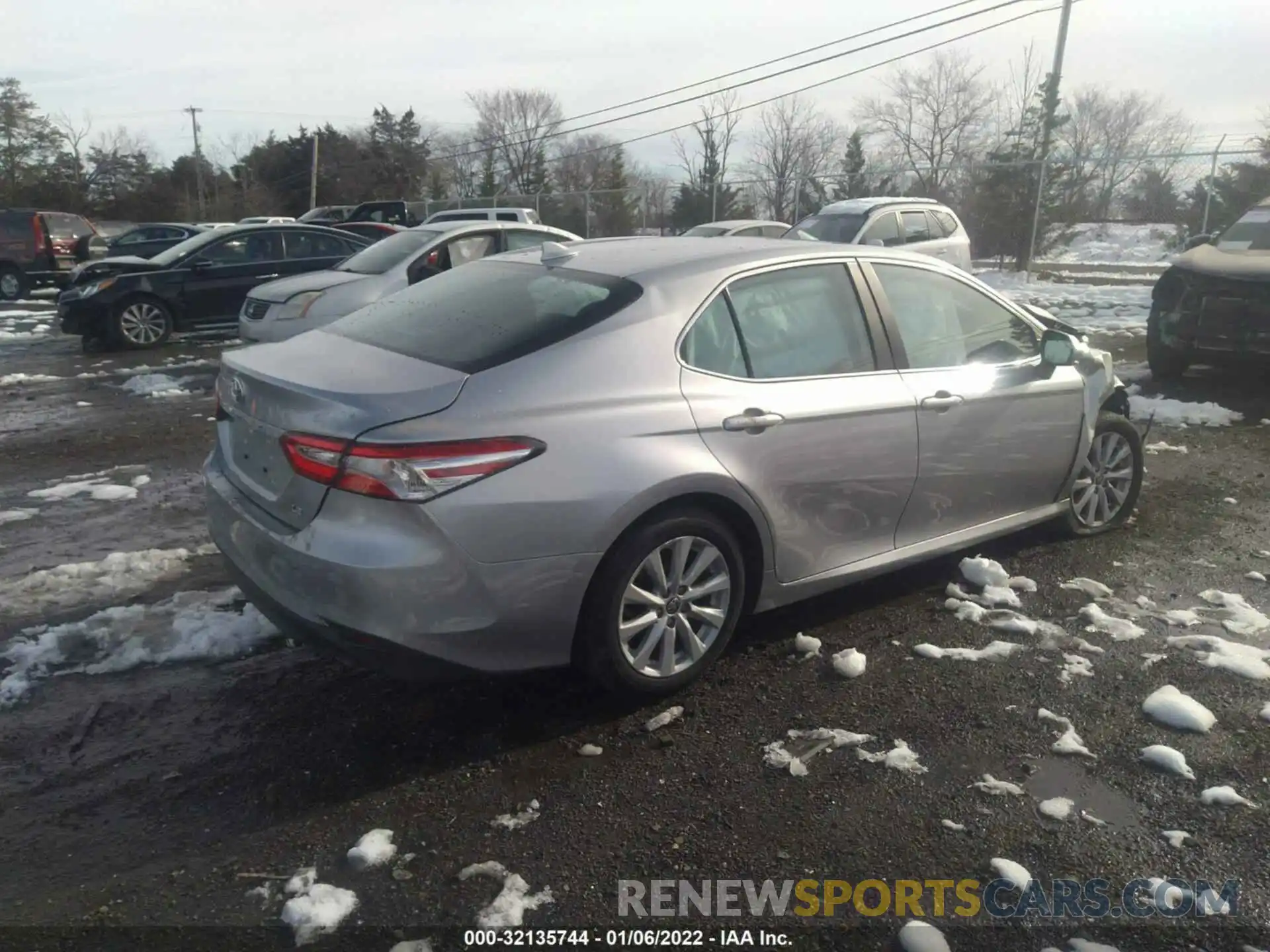 4 Photograph of a damaged car 4T1L11AKXLU983567 TOYOTA CAMRY 2020