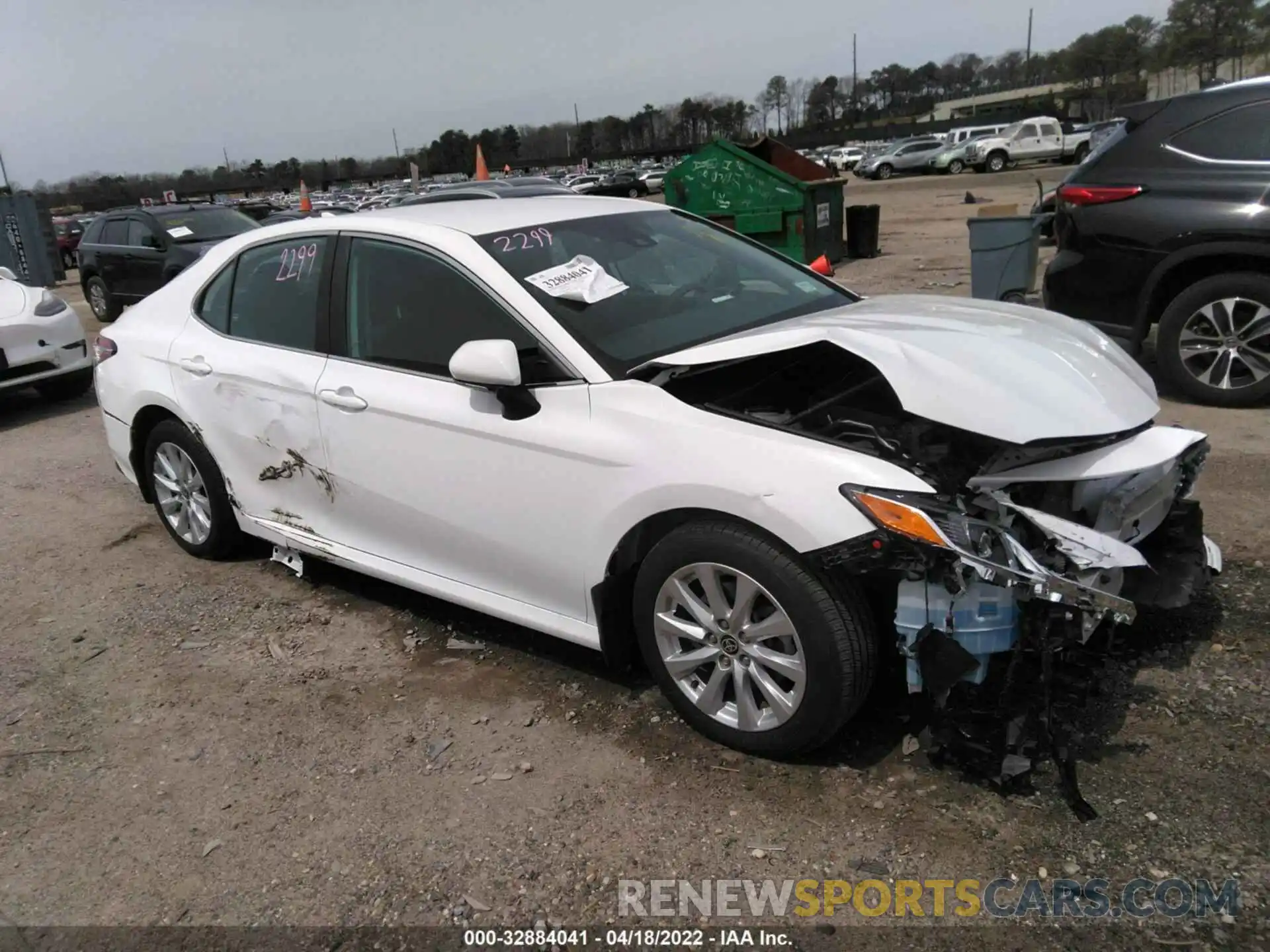 1 Photograph of a damaged car 4T1L11BK1LU006591 TOYOTA CAMRY 2020