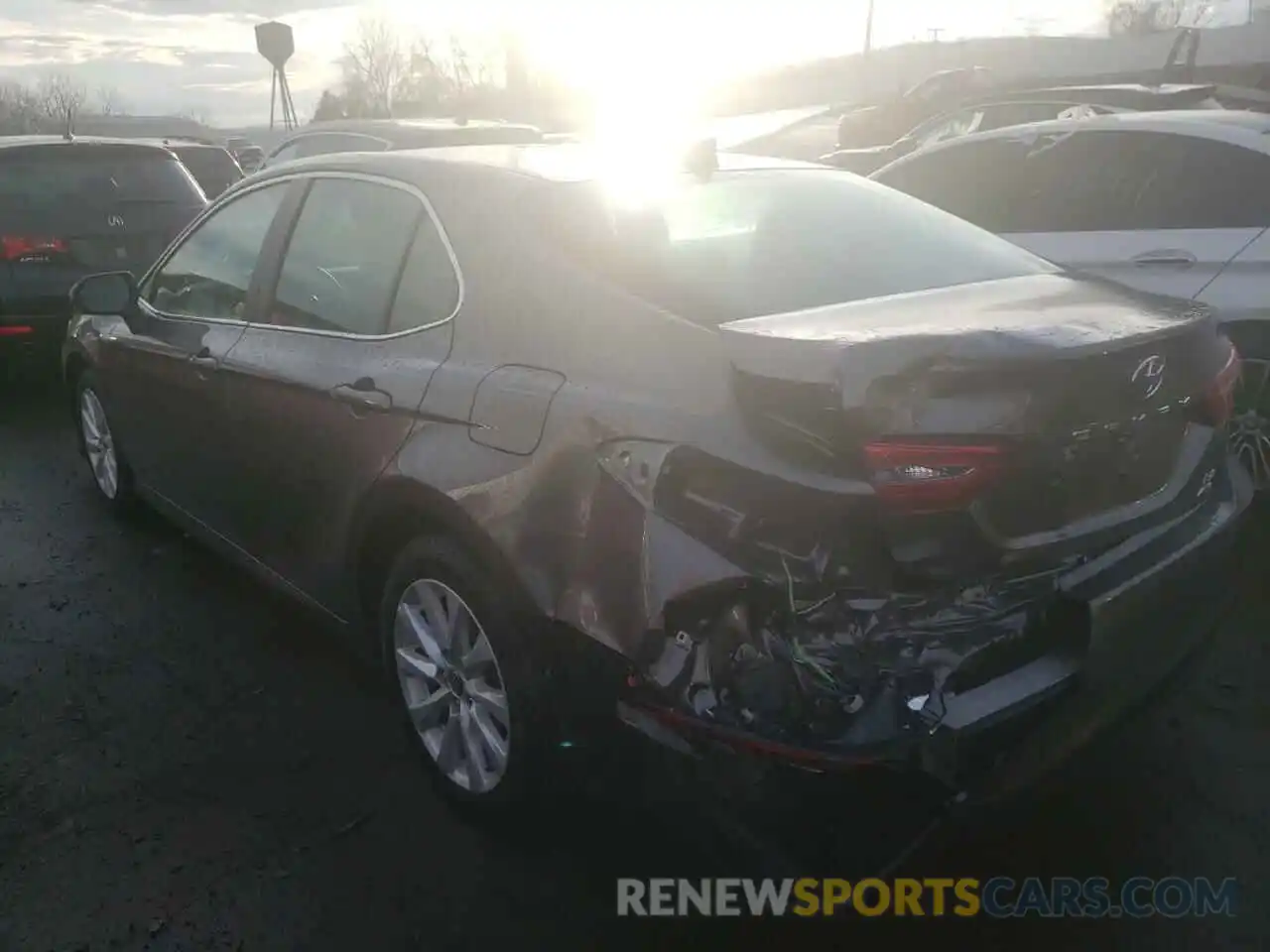 3 Photograph of a damaged car 4T1L11BK1LU018210 TOYOTA CAMRY 2020