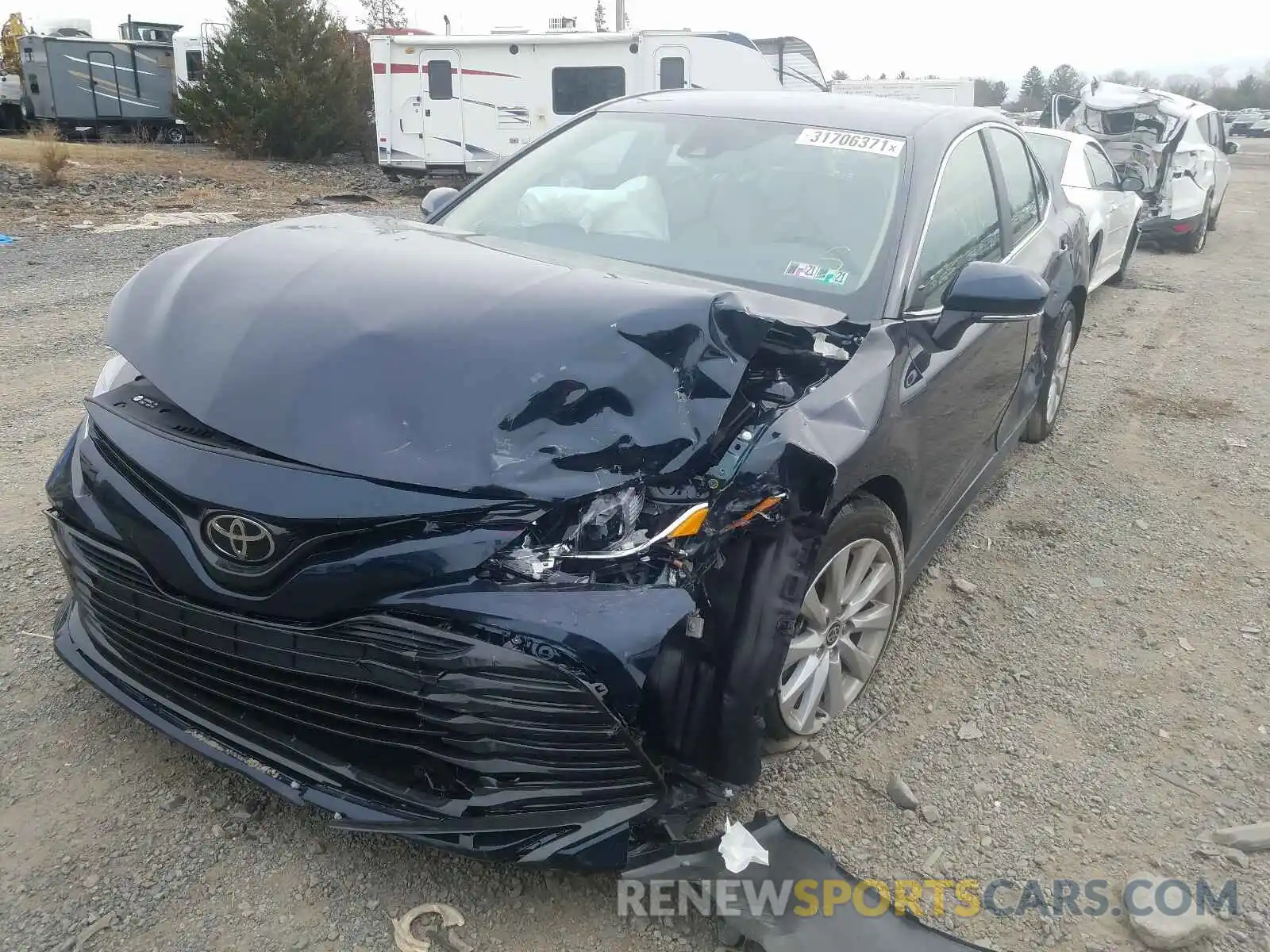 2 Photograph of a damaged car 4T1L11BK1LU019731 TOYOTA CAMRY 2020