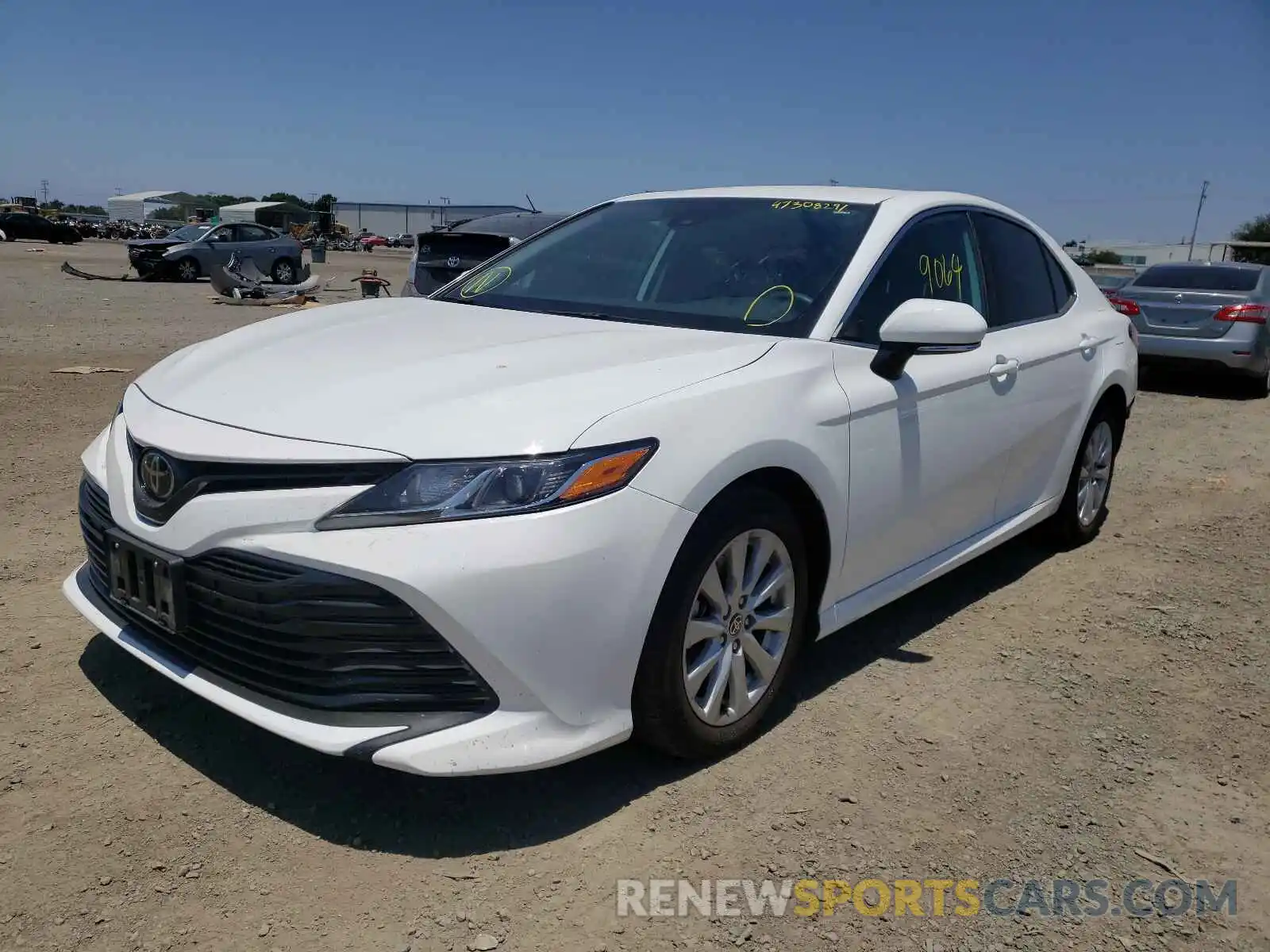 2 Photograph of a damaged car 4T1L11BK8LU003638 TOYOTA CAMRY 2020