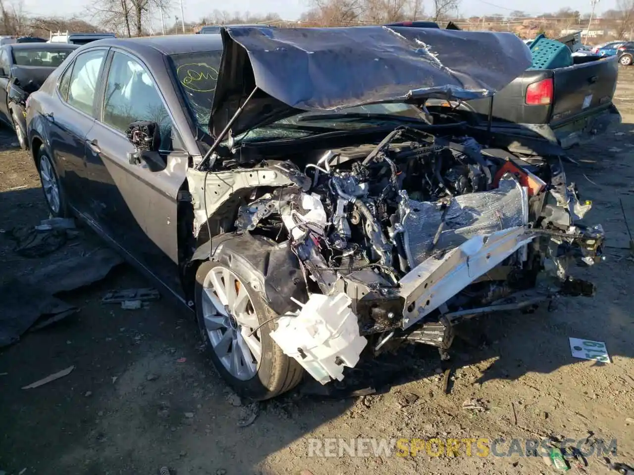 1 Photograph of a damaged car 4T1L11BK8LU006359 TOYOTA CAMRY 2020