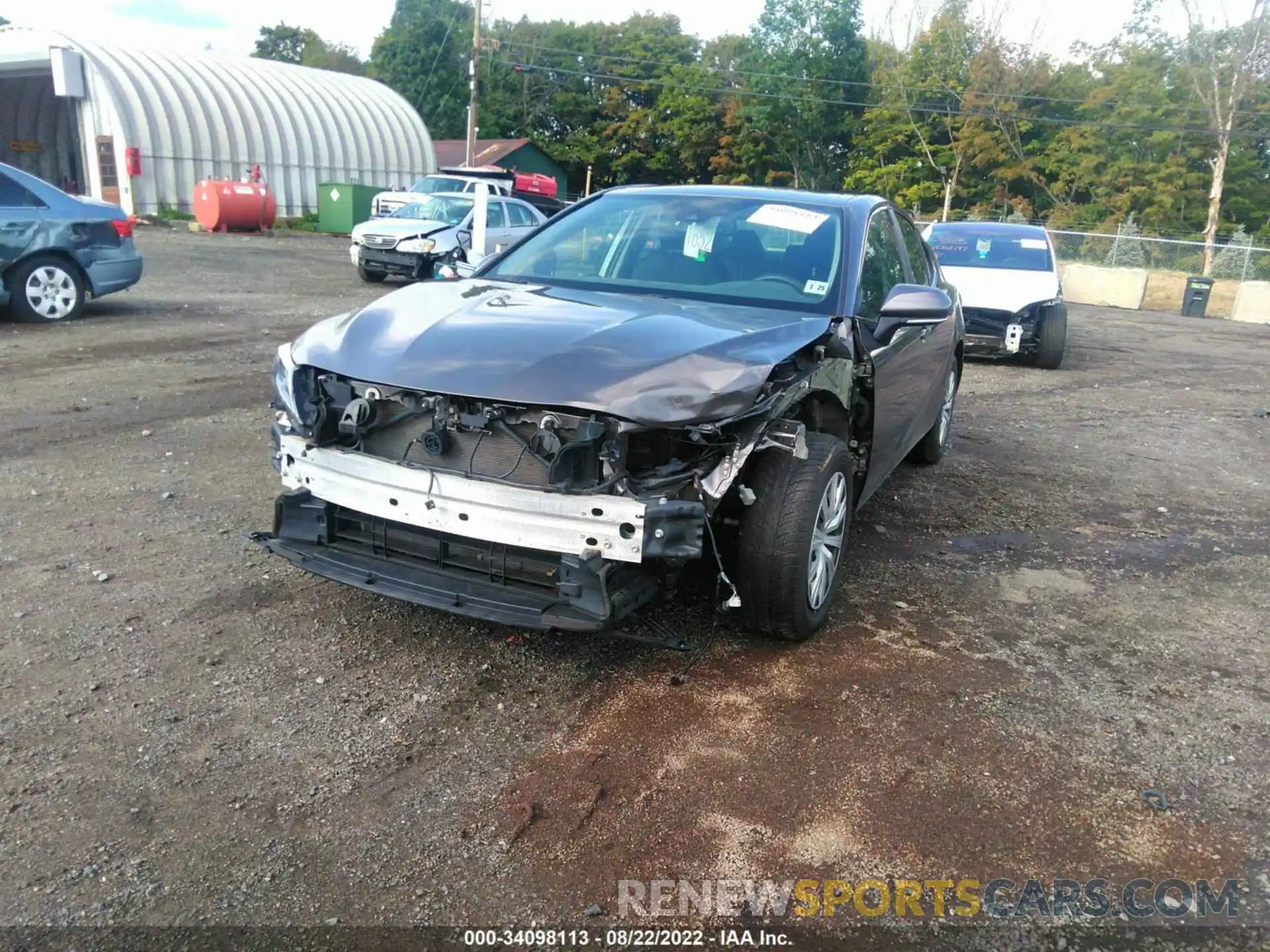 6 Photograph of a damaged car 4T1L31AK0LU524137 TOYOTA CAMRY 2020