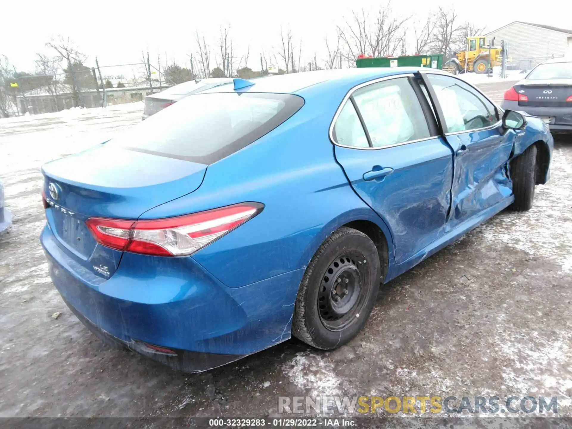 4 Фотография поврежденного автомобиля 4T1L31AK7LU011015 TOYOTA CAMRY 2020