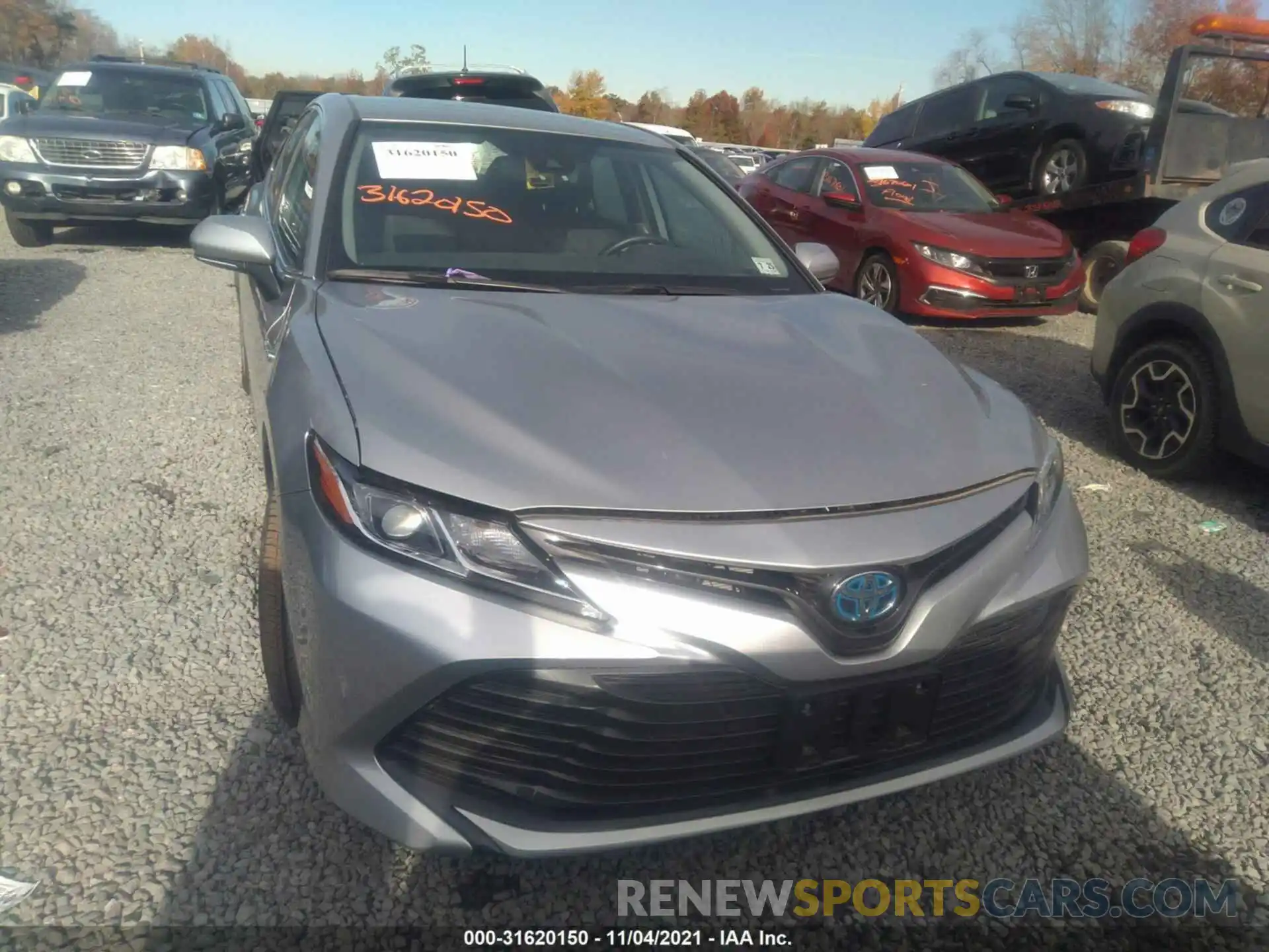 6 Photograph of a damaged car 4T1L31AK9LU537775 TOYOTA CAMRY 2020