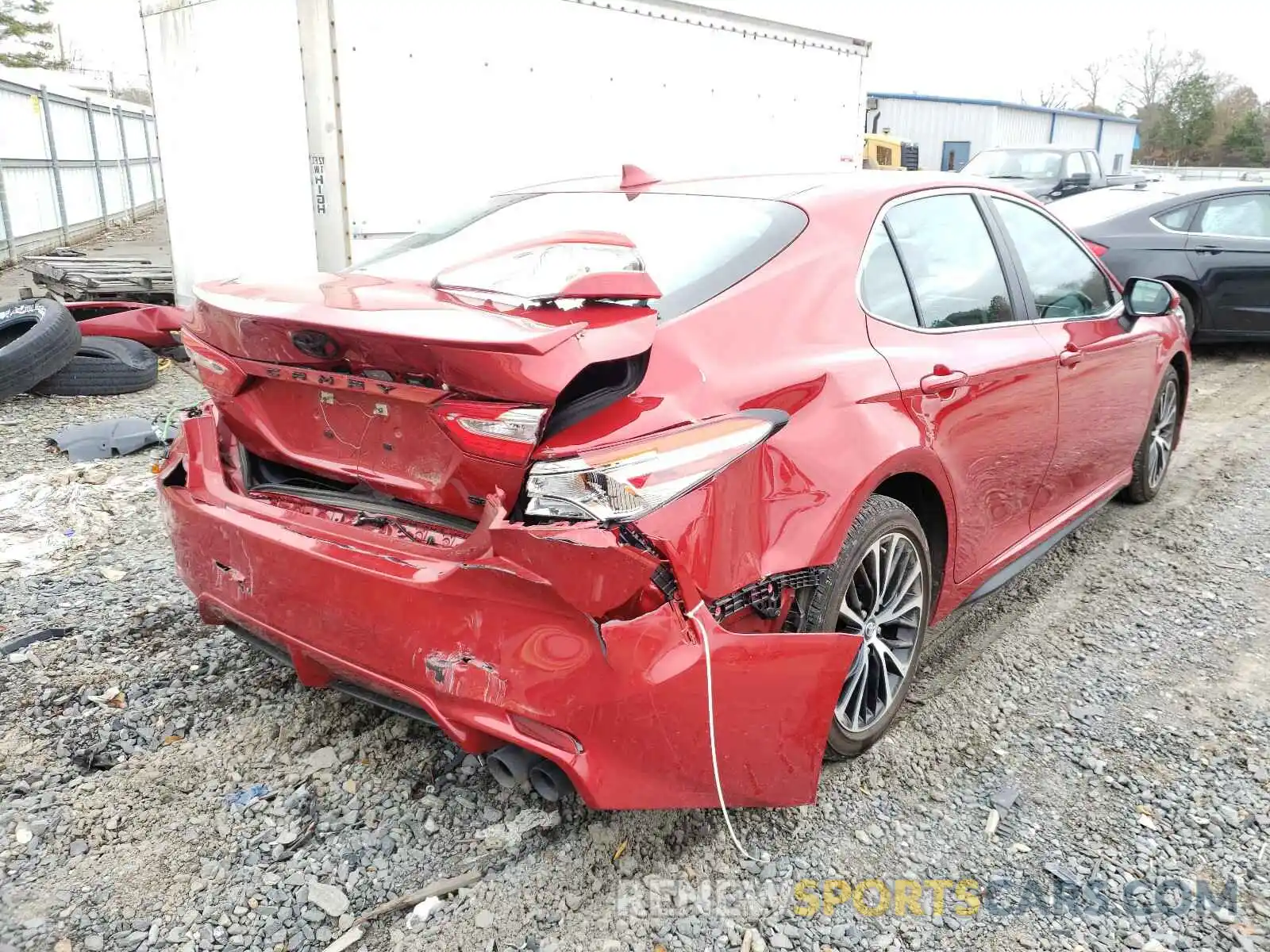 4 Фотография поврежденного автомобиля 4T1M11AK0LU322909 TOYOTA CAMRY 2020