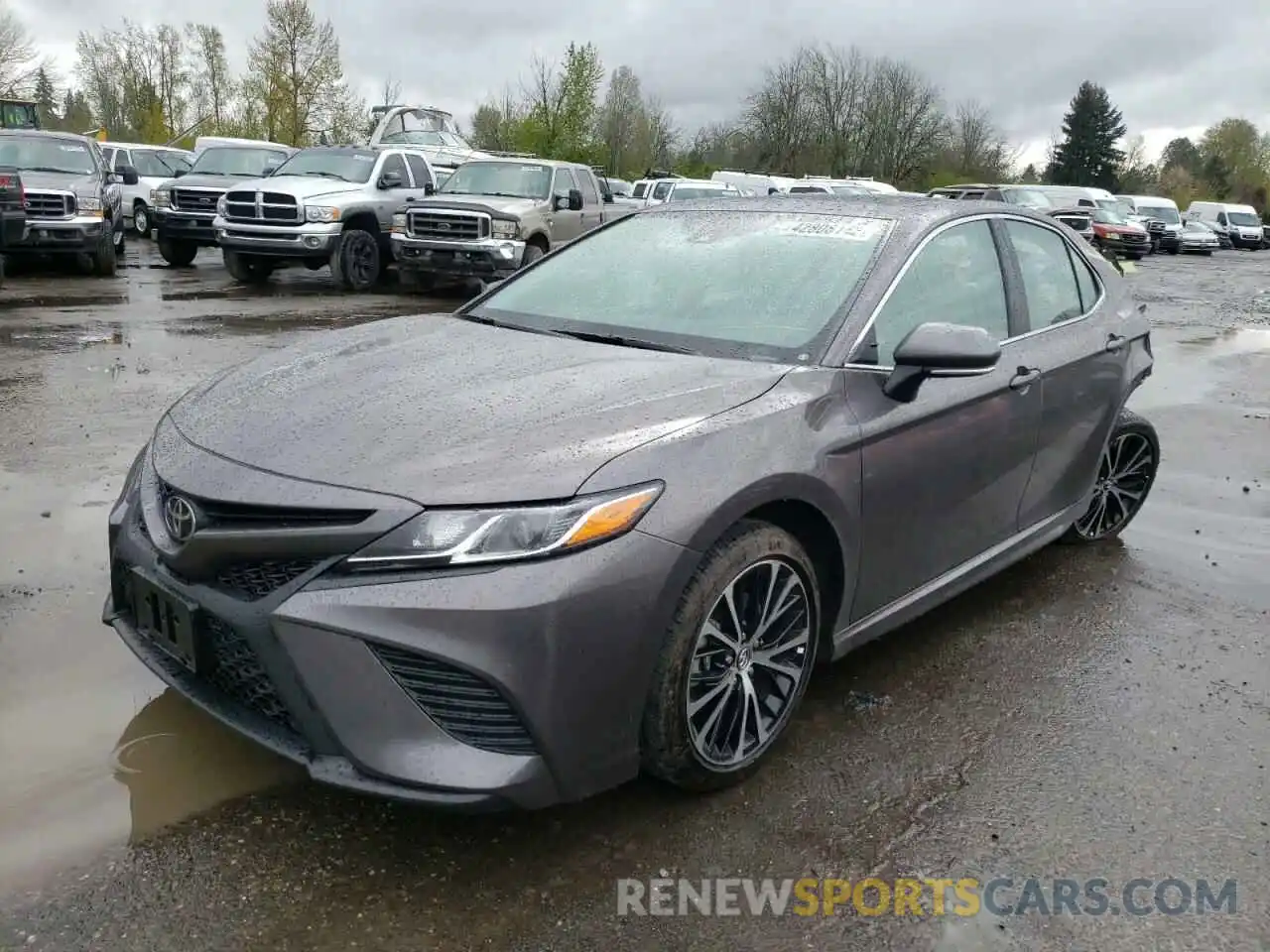 2 Photograph of a damaged car 4T1M11AK0LU352024 TOYOTA CAMRY 2020