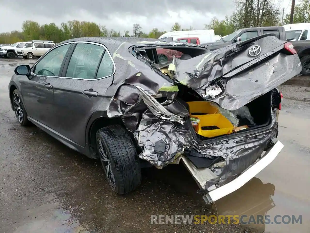 3 Photograph of a damaged car 4T1M11AK0LU352024 TOYOTA CAMRY 2020