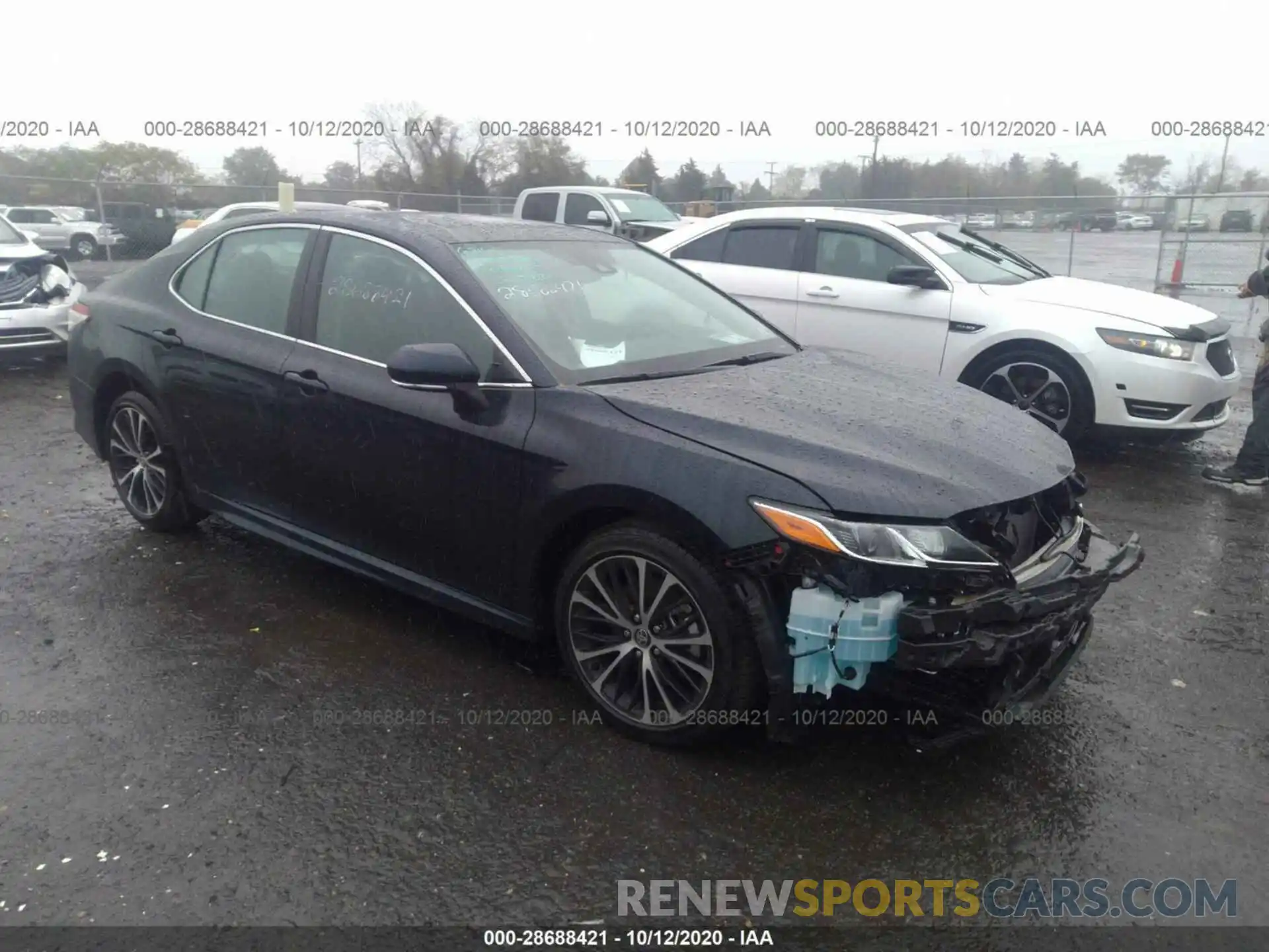 1 Photograph of a damaged car 4T1M11AK0LU366926 TOYOTA CAMRY 2020