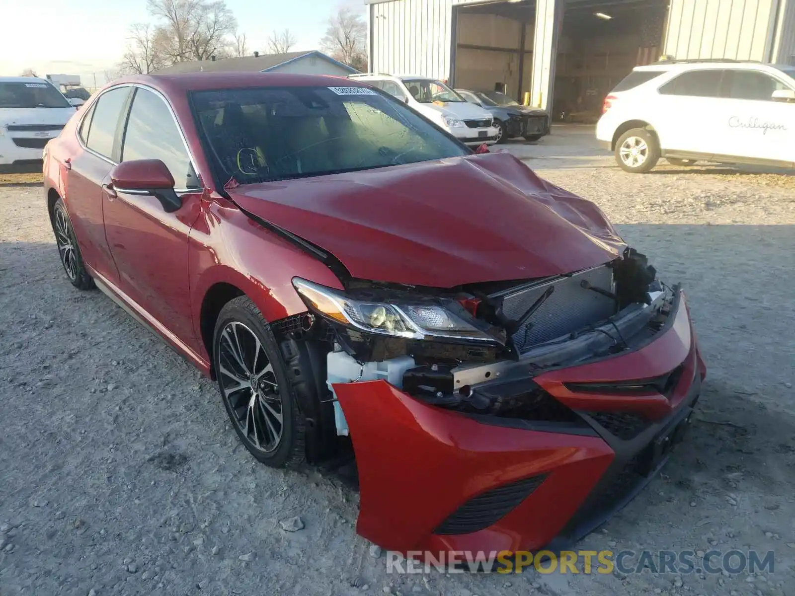 1 Photograph of a damaged car 4T1M11AK0LU397934 TOYOTA CAMRY 2020