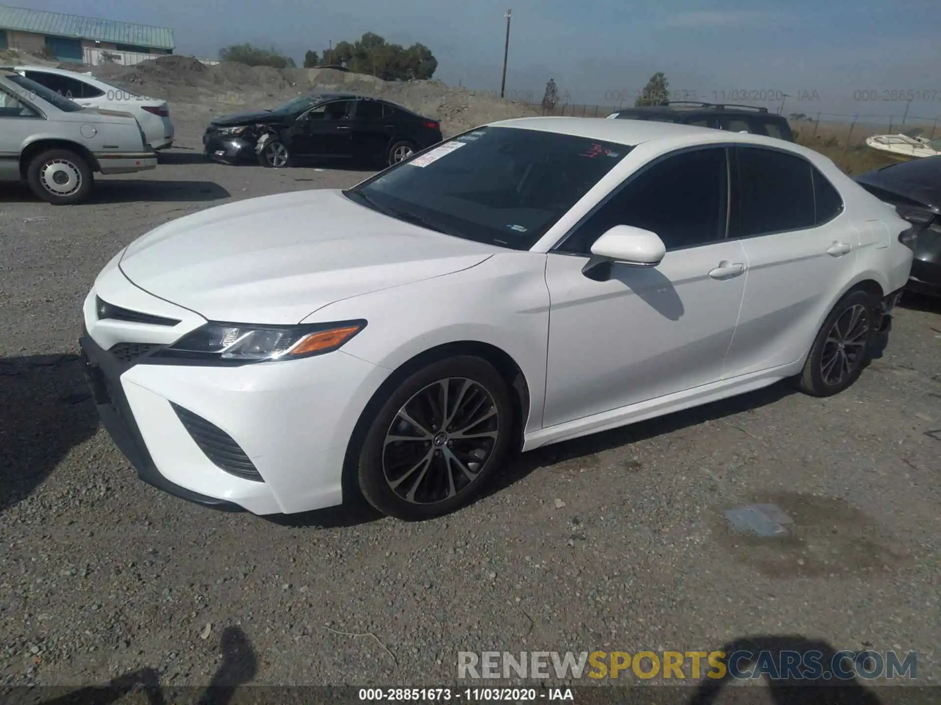 2 Photograph of a damaged car 4T1M11AK0LU864205 TOYOTA CAMRY 2020