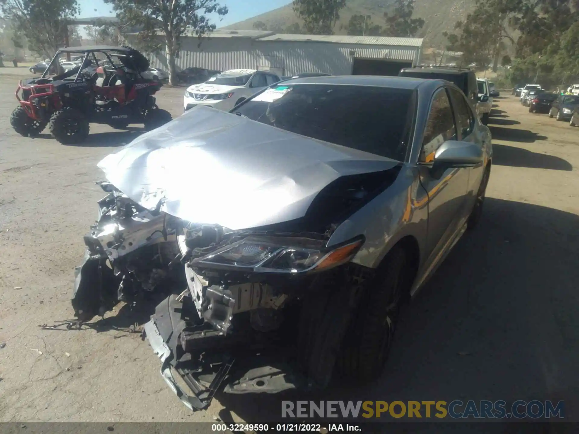 2 Photograph of a damaged car 4T1M11AK0LU867203 TOYOTA CAMRY 2020