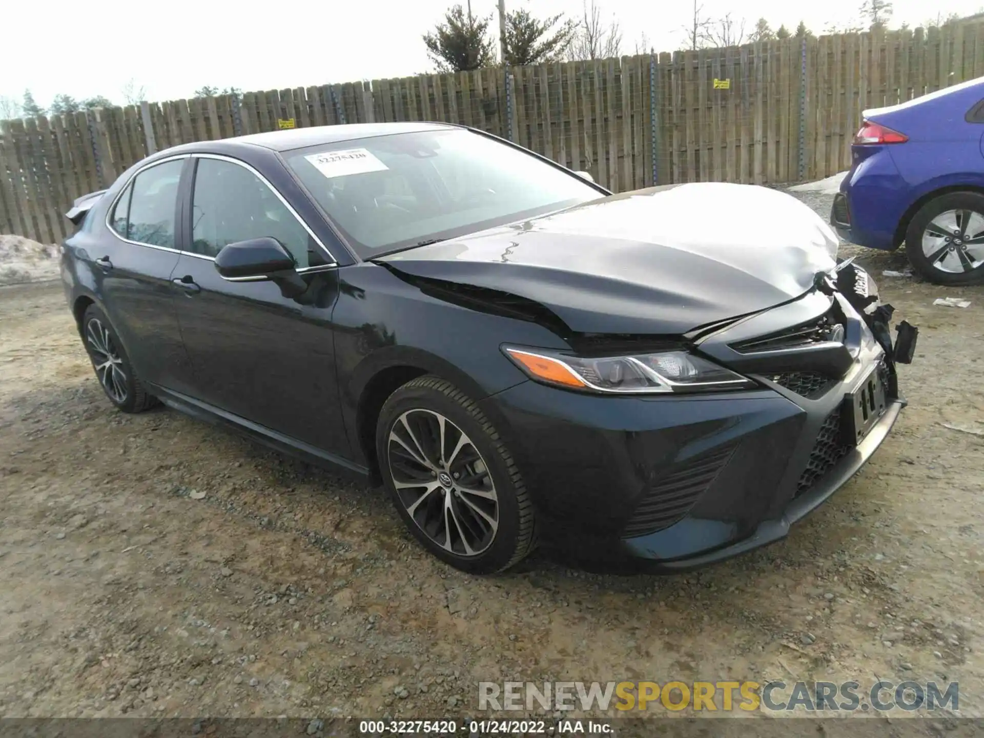 1 Photograph of a damaged car 4T1M11AK0LU918392 TOYOTA CAMRY 2020