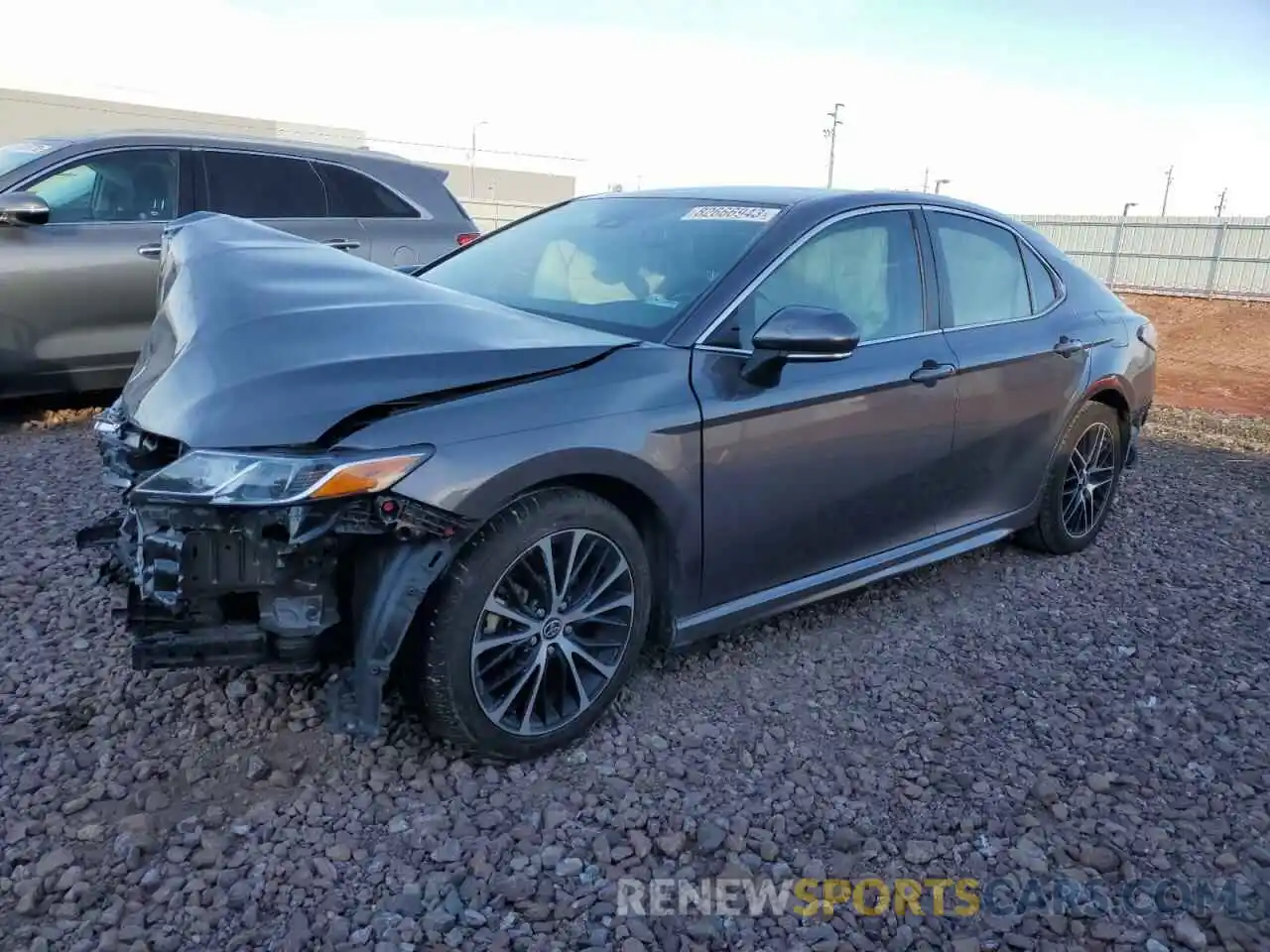 1 Photograph of a damaged car 4T1M11AK0LU961789 TOYOTA CAMRY 2020