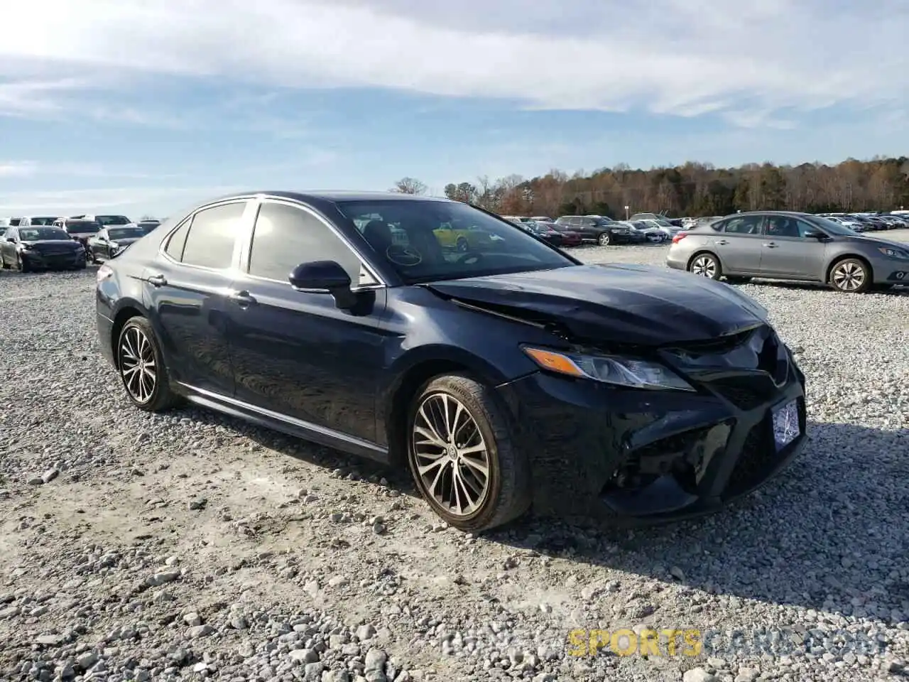 1 Photograph of a damaged car 4T1M11AK0LU968158 TOYOTA CAMRY 2020