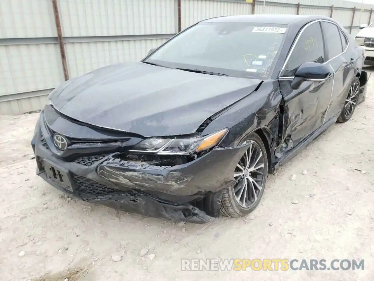 2 Photograph of a damaged car 4T1M11AK1LU318674 TOYOTA CAMRY 2020