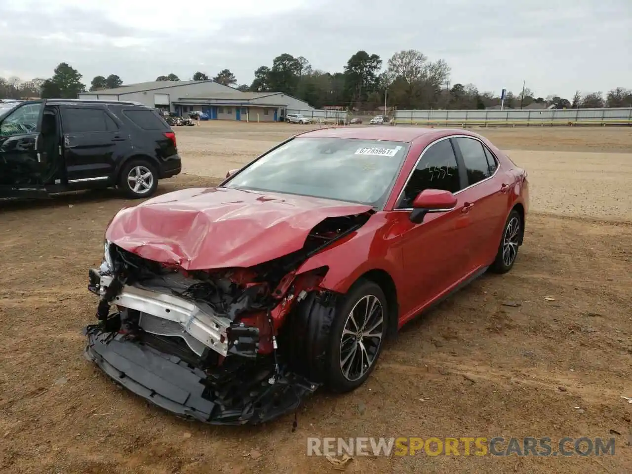 2 Photograph of a damaged car 4T1M11AK1LU389132 TOYOTA CAMRY 2020