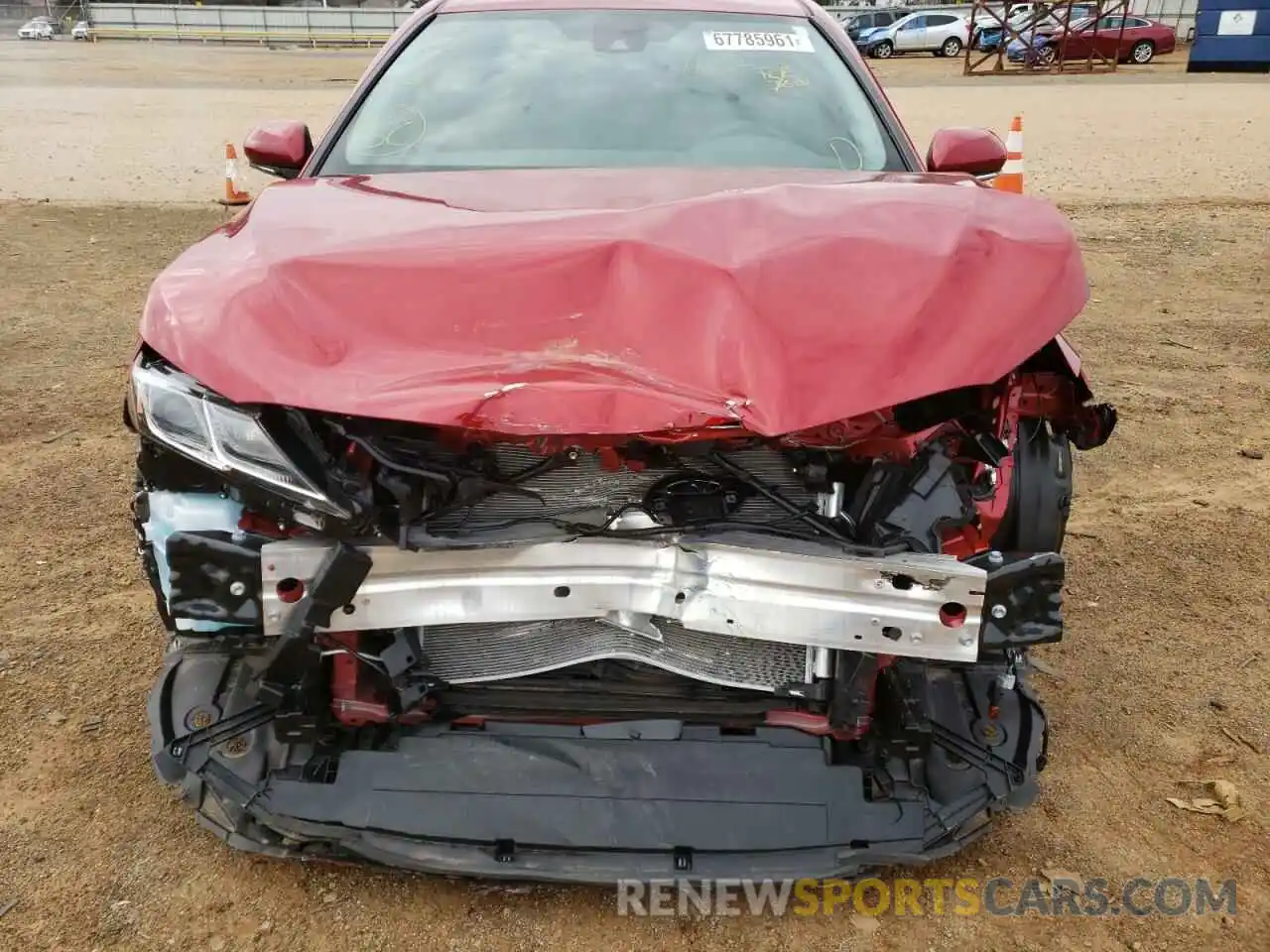 9 Photograph of a damaged car 4T1M11AK1LU389132 TOYOTA CAMRY 2020