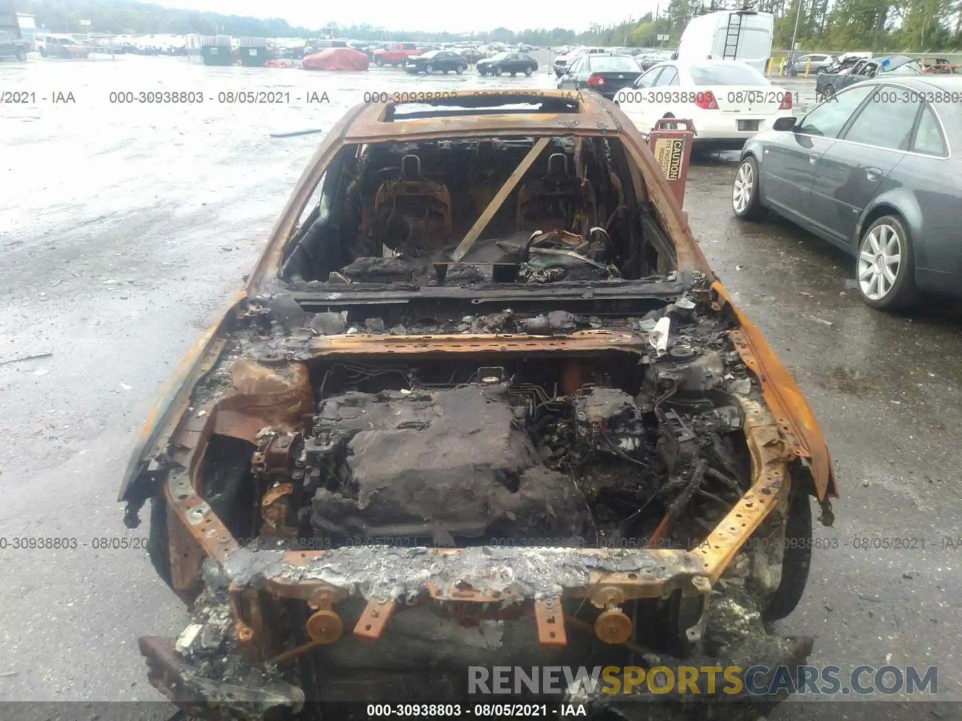 6 Photograph of a damaged car 4T1M11AK1LU507311 TOYOTA CAMRY 2020