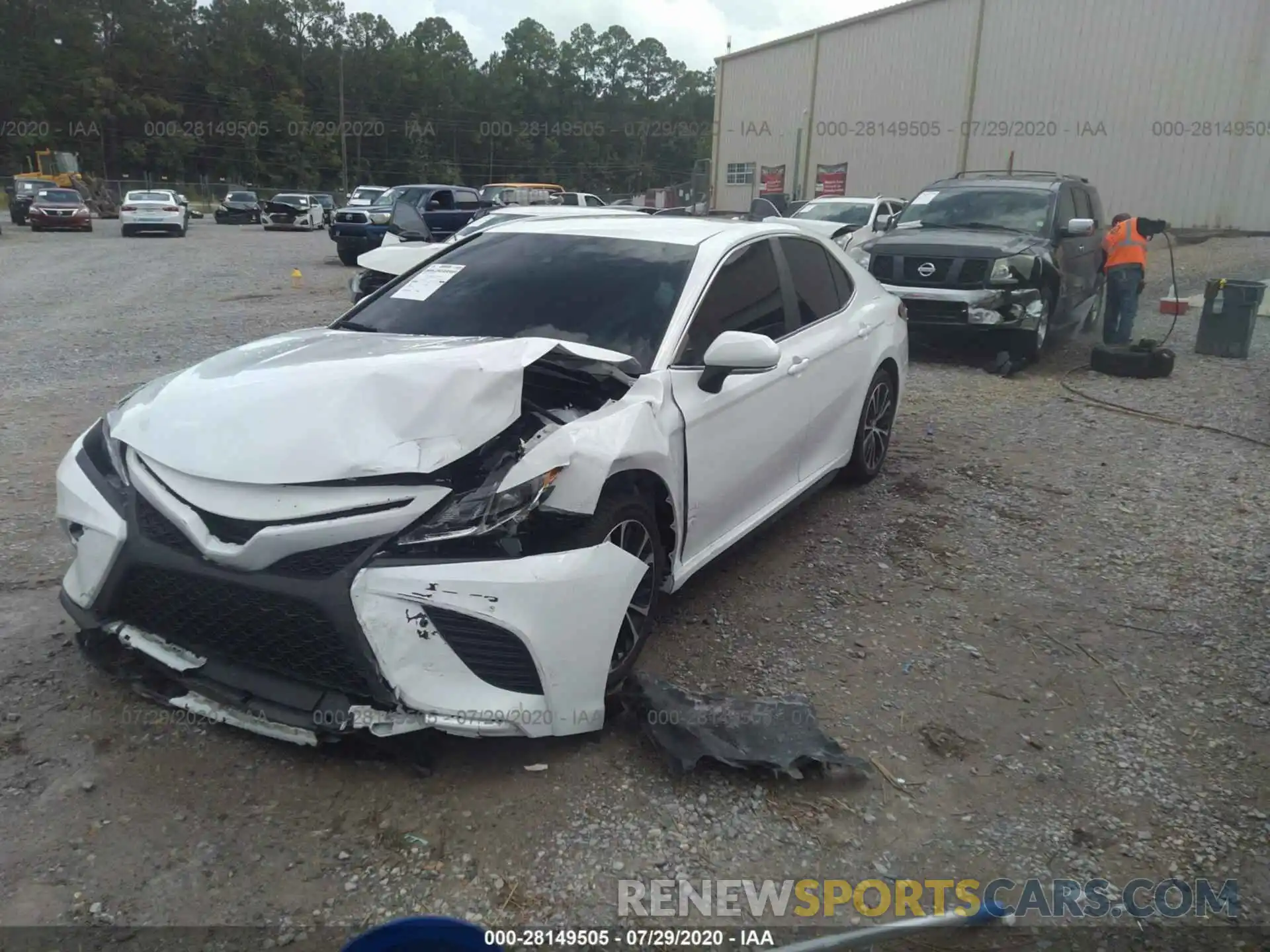 2 Photograph of a damaged car 4T1M11AK1LU871244 TOYOTA CAMRY 2020