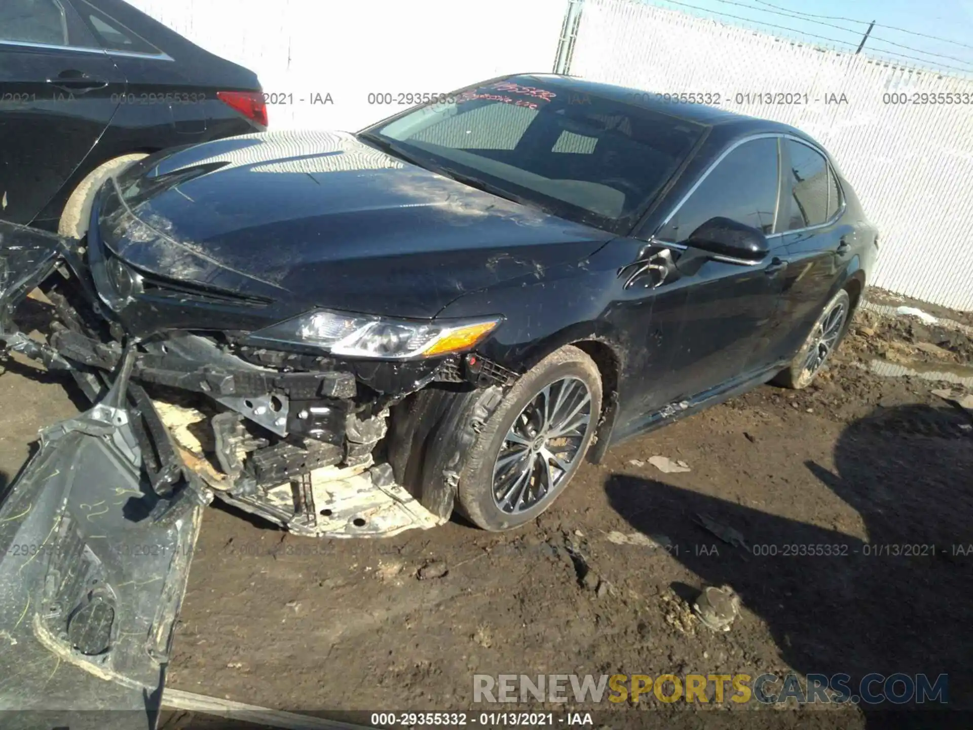 2 Photograph of a damaged car 4T1M11AK1LU963194 TOYOTA CAMRY 2020