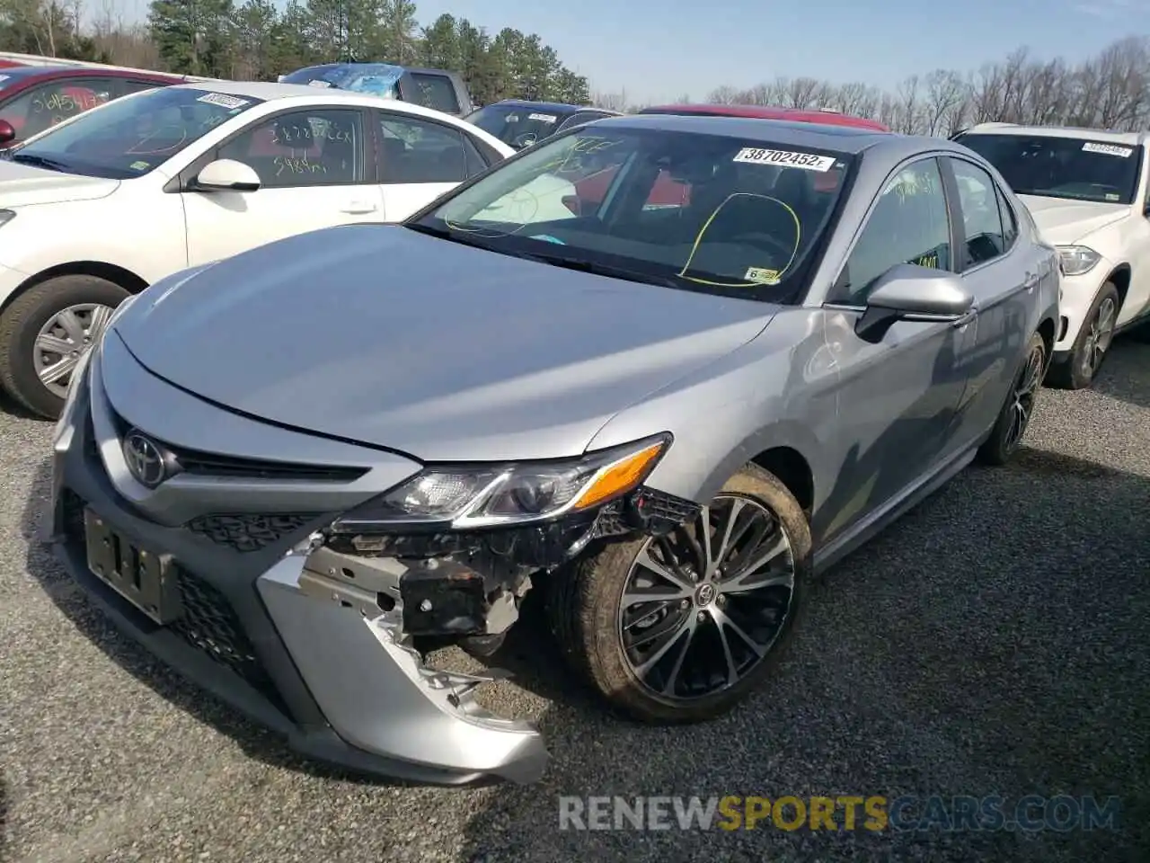 2 Photograph of a damaged car 4T1M11AK2LU317615 TOYOTA CAMRY 2020