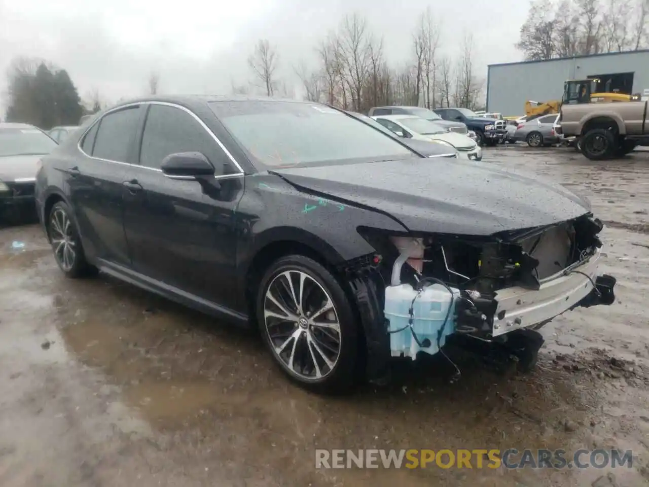 1 Photograph of a damaged car 4T1M11AK2LU350226 TOYOTA CAMRY 2020