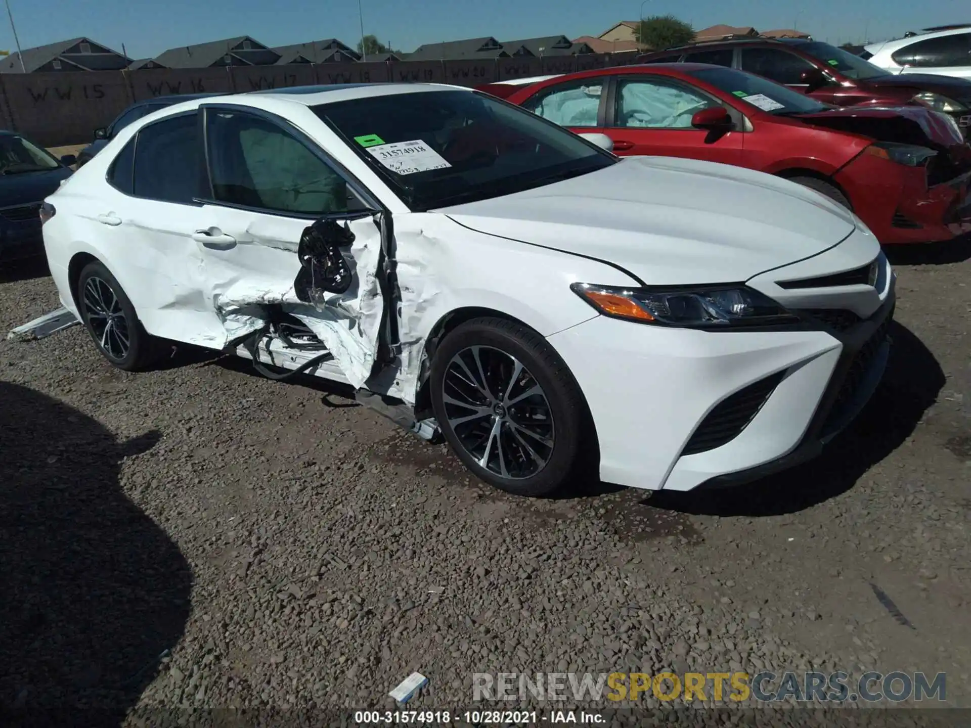 1 Photograph of a damaged car 4T1M11AK2LU859331 TOYOTA CAMRY 2020