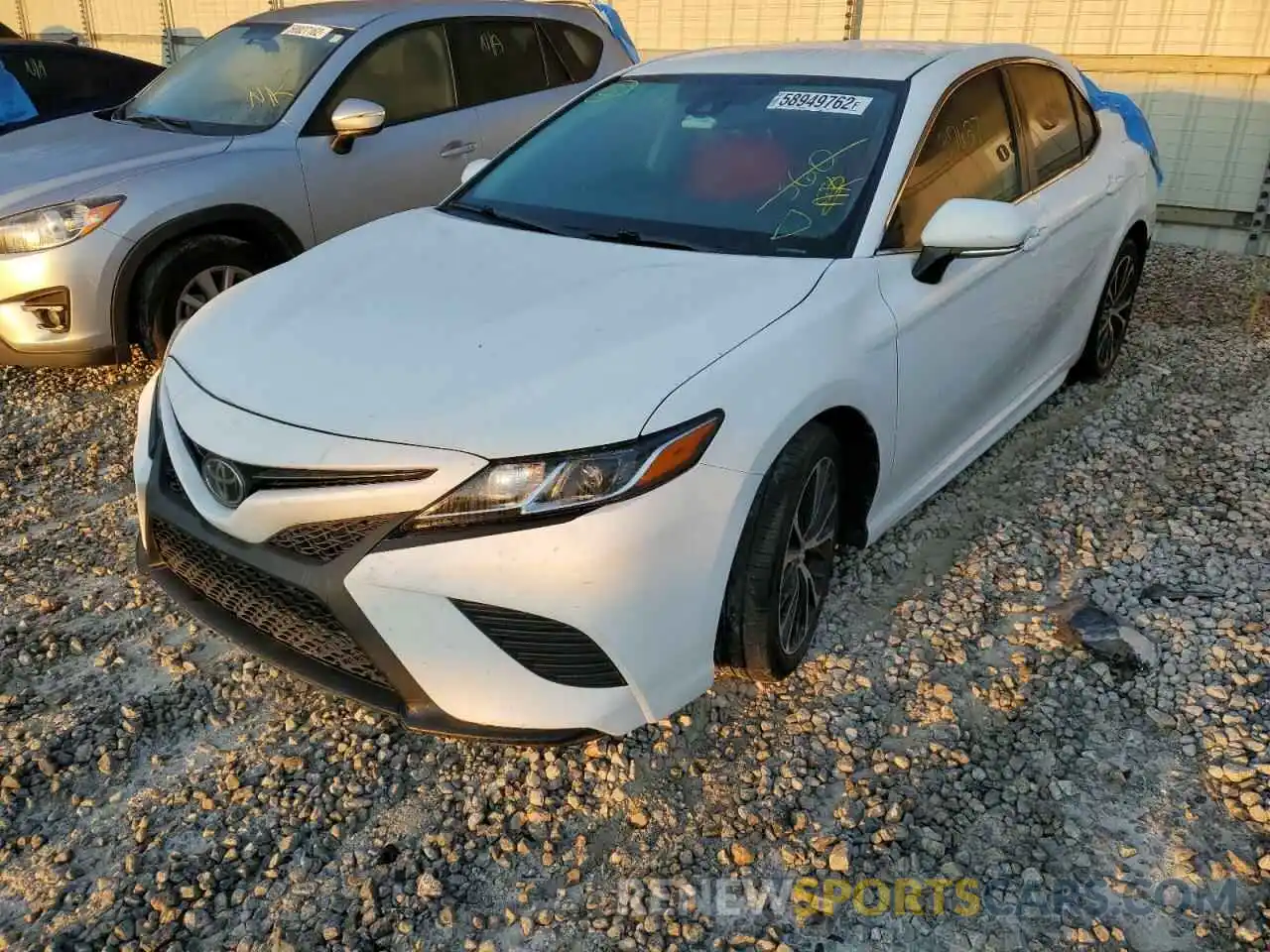 2 Photograph of a damaged car 4T1M11AK2LU884049 TOYOTA CAMRY 2020