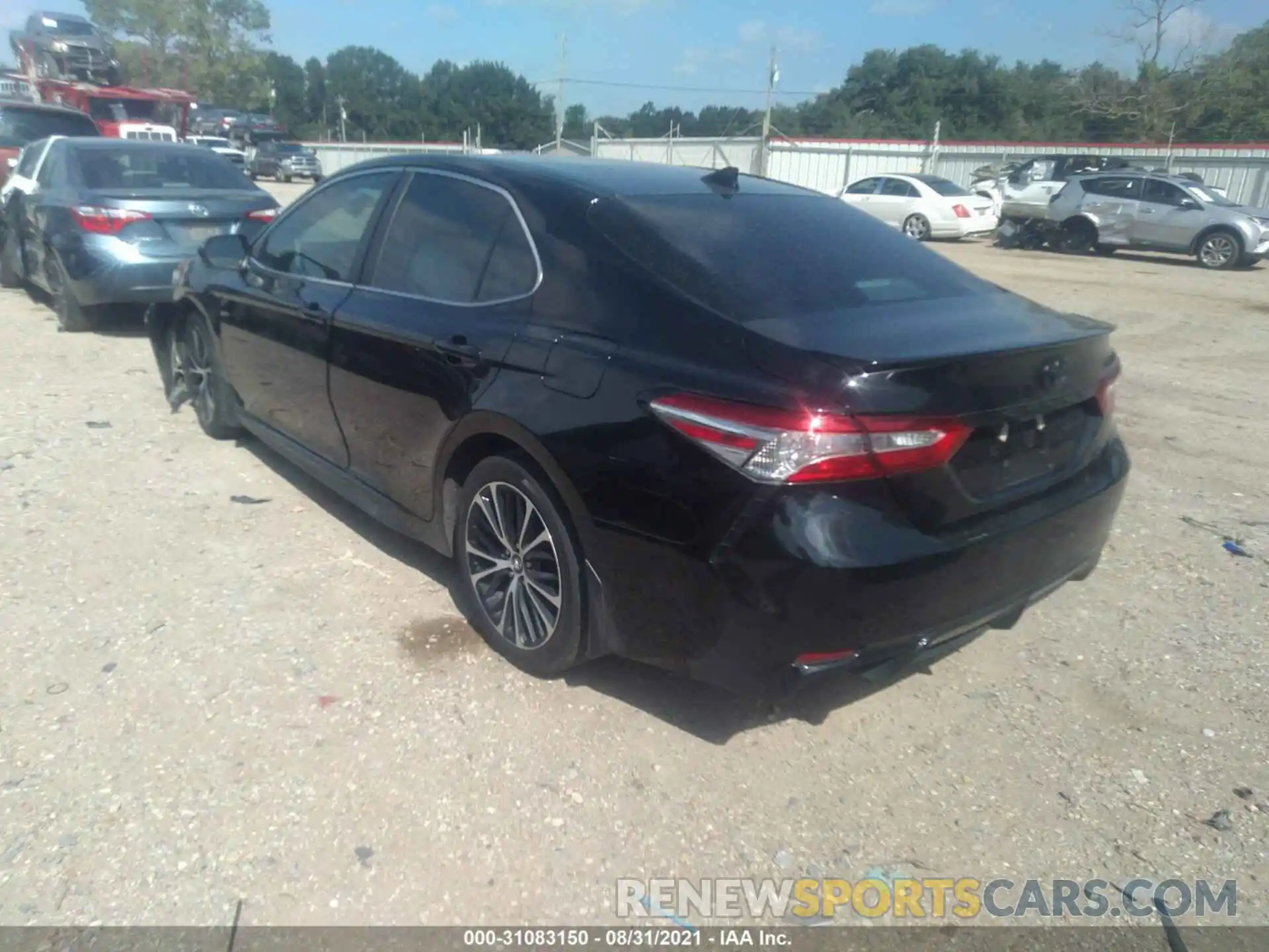 3 Photograph of a damaged car 4T1M11AK2LU910276 TOYOTA CAMRY 2020