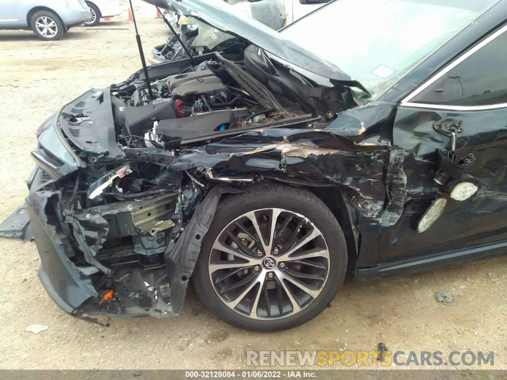 6 Photograph of a damaged car 4T1M11AK2LU911816 TOYOTA CAMRY 2020