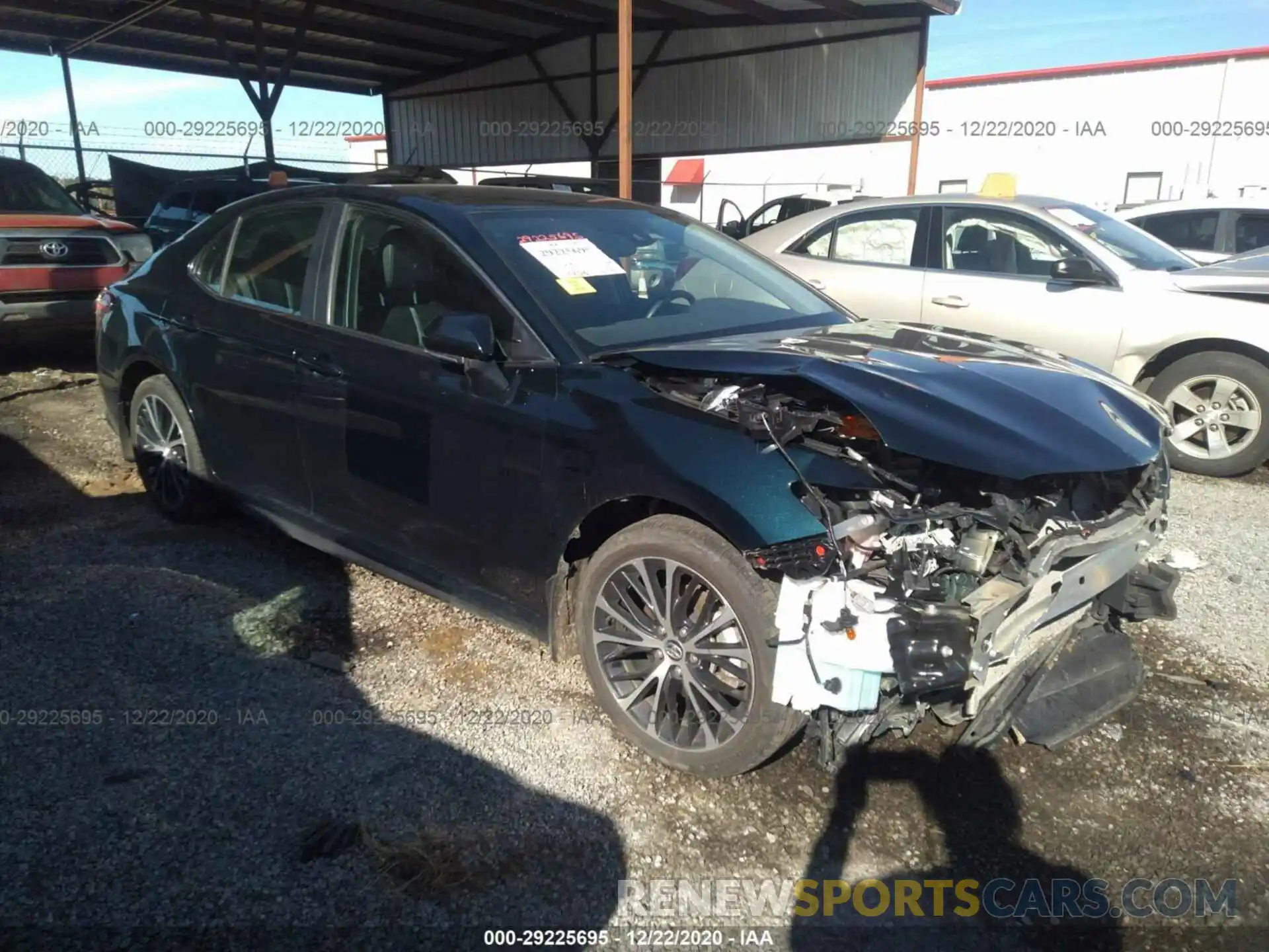 1 Photograph of a damaged car 4T1M11AK2LU921875 TOYOTA CAMRY 2020