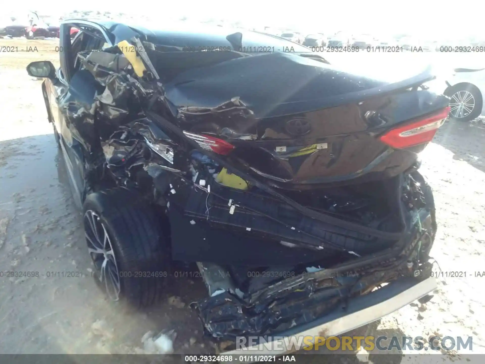 6 Фотография поврежденного автомобиля 4T1M11AK2LU957663 TOYOTA CAMRY 2020