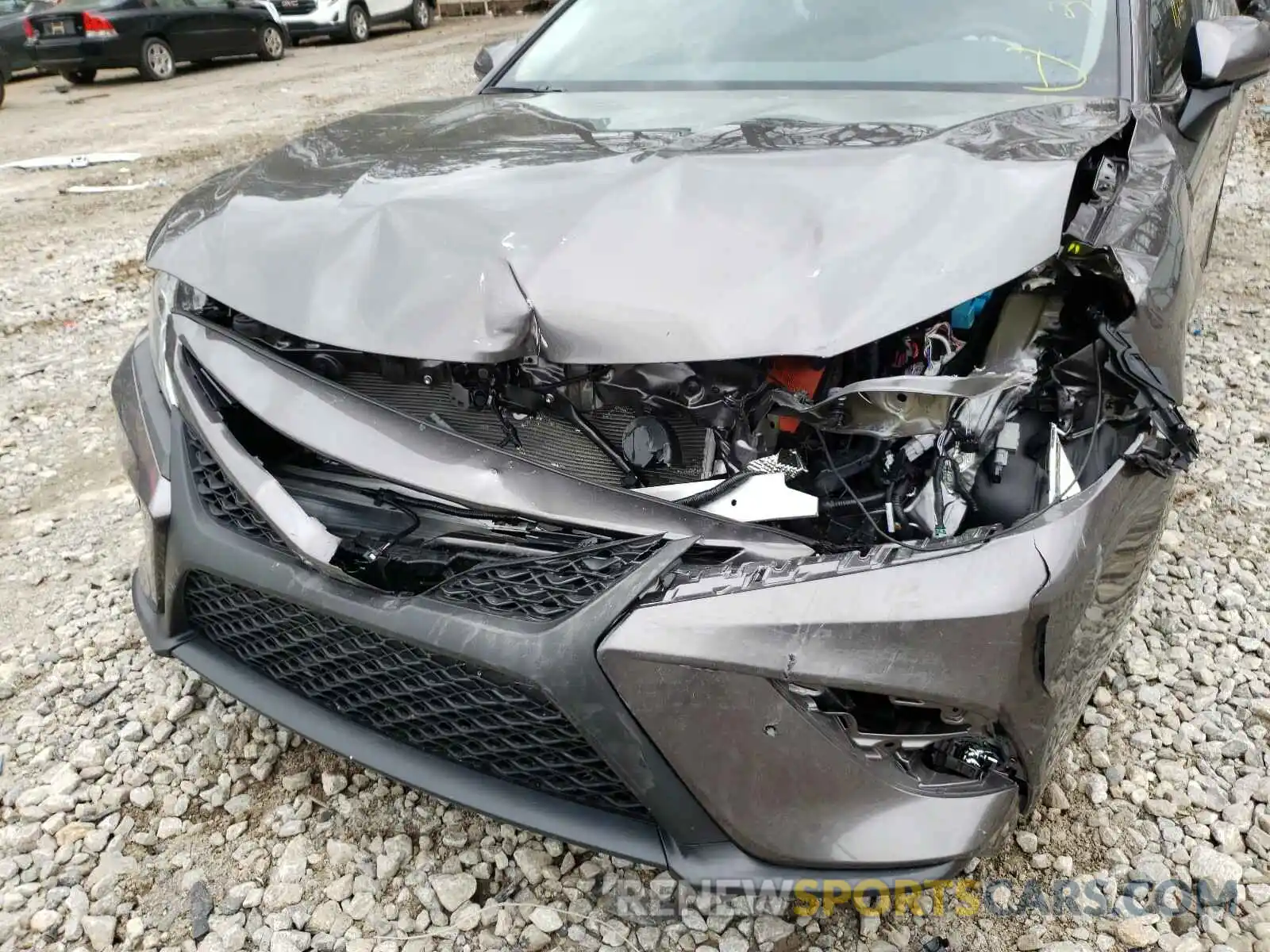 9 Photograph of a damaged car 4T1M11AK2LU971207 TOYOTA CAMRY 2020