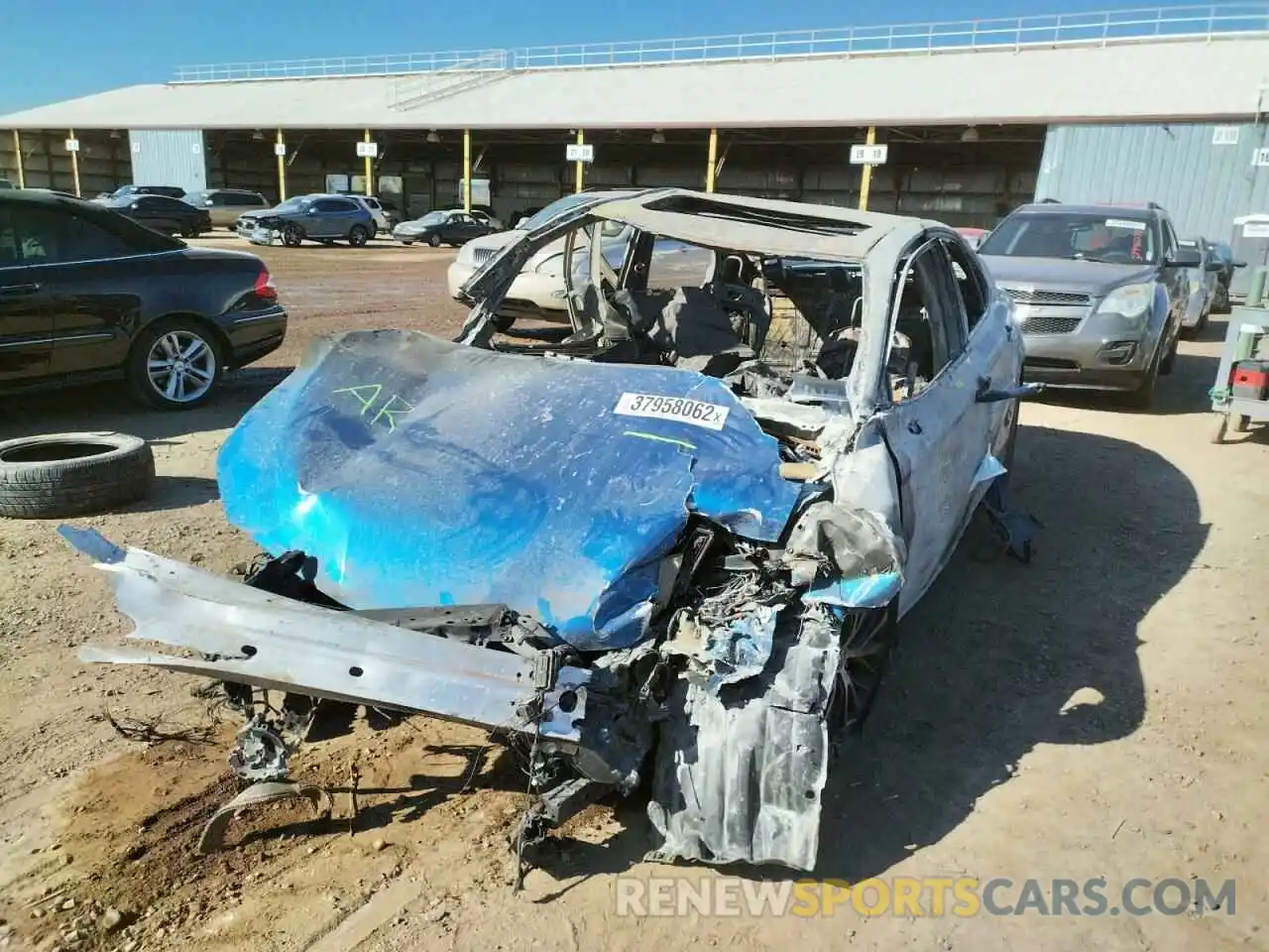 9 Photograph of a damaged car 4T1M11AK3LU301844 TOYOTA CAMRY 2020