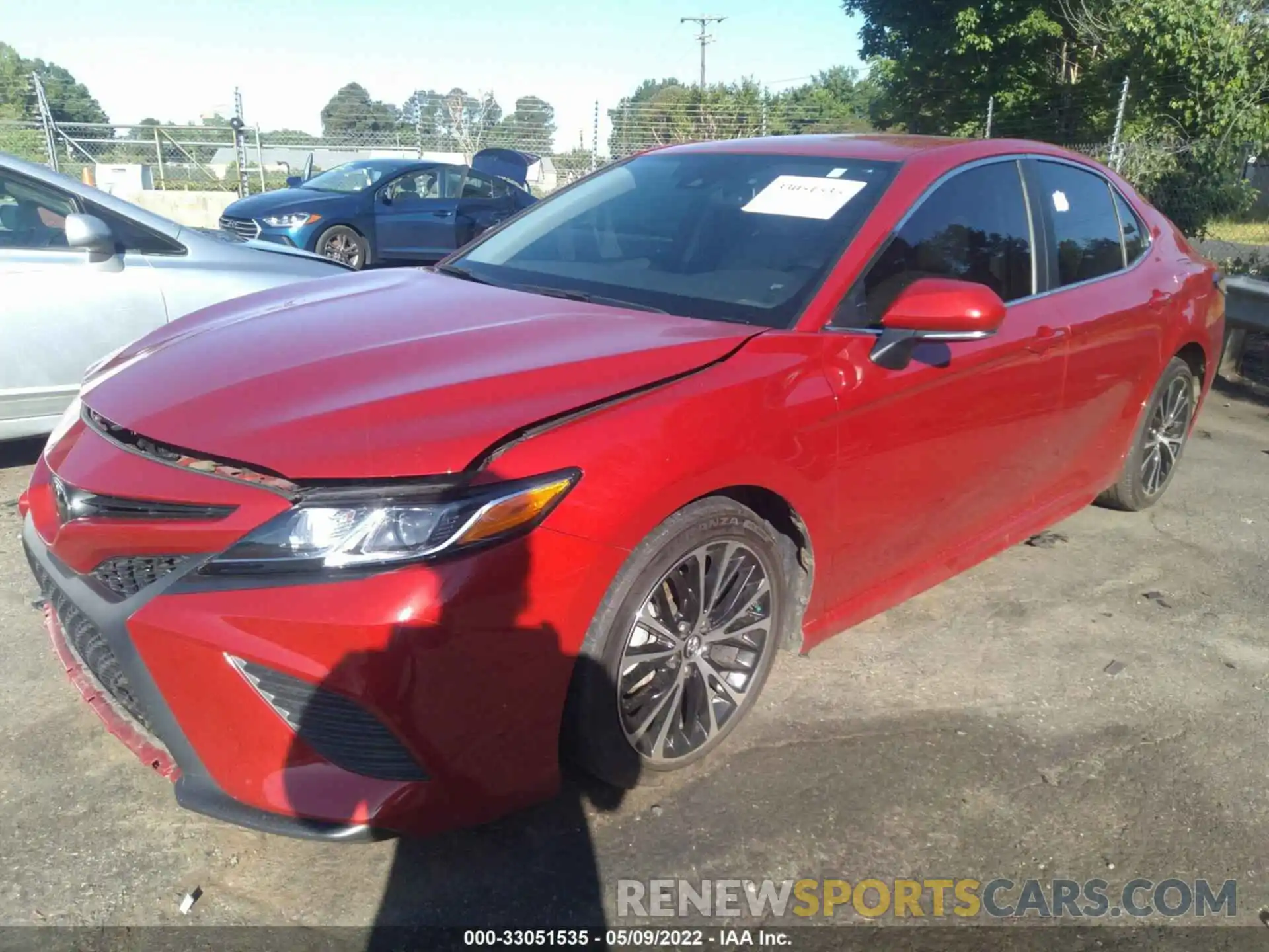 2 Photograph of a damaged car 4T1M11AK3LU329594 TOYOTA CAMRY 2020