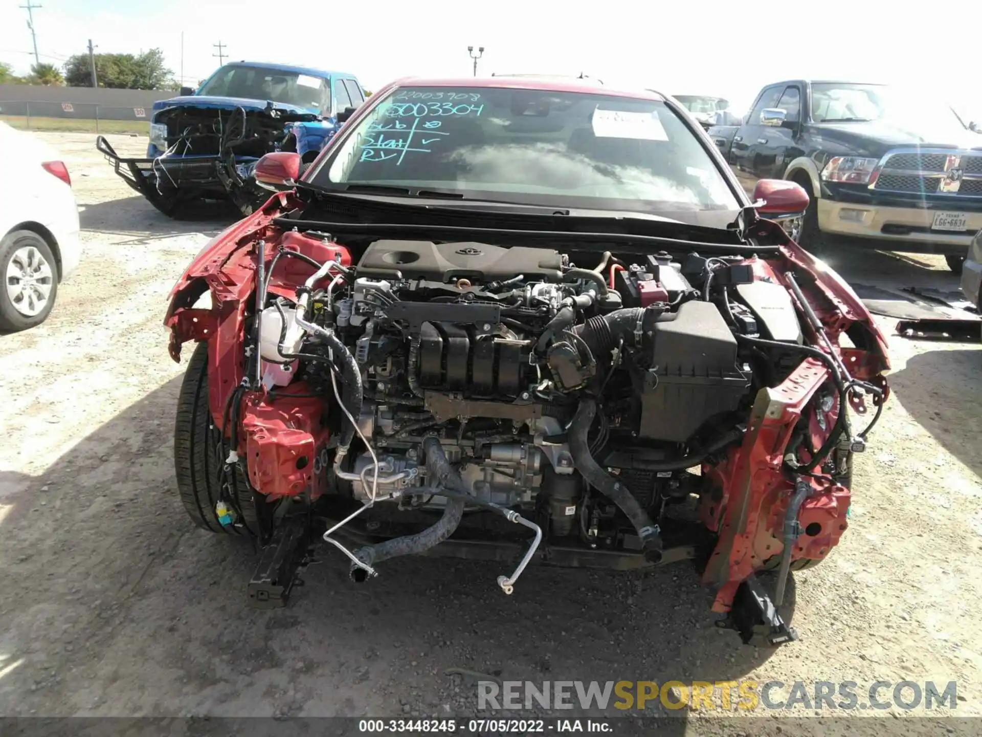 6 Photograph of a damaged car 4T1M11AK3LU389018 TOYOTA CAMRY 2020