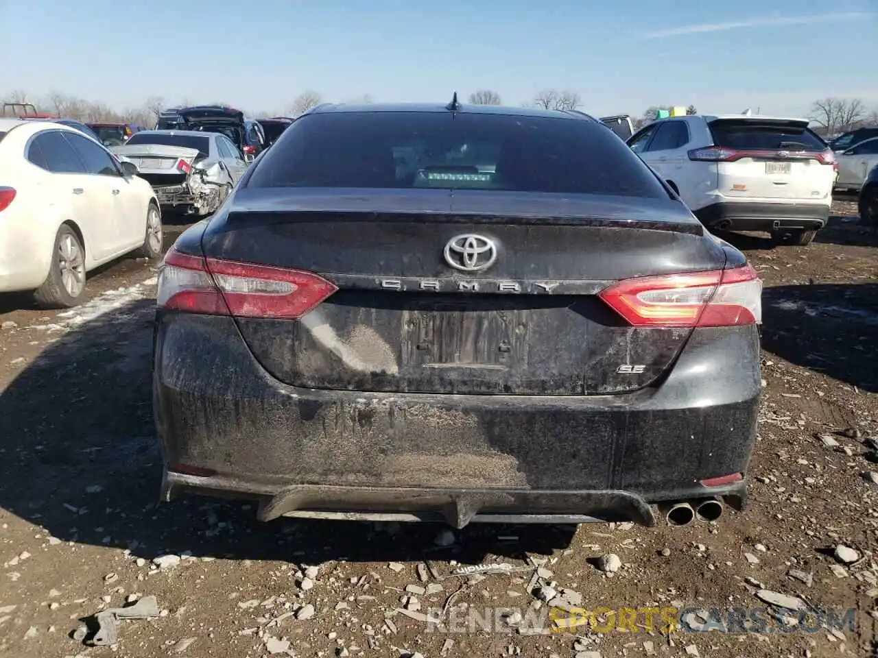 6 Photograph of a damaged car 4T1M11AK3LU865865 TOYOTA CAMRY 2020