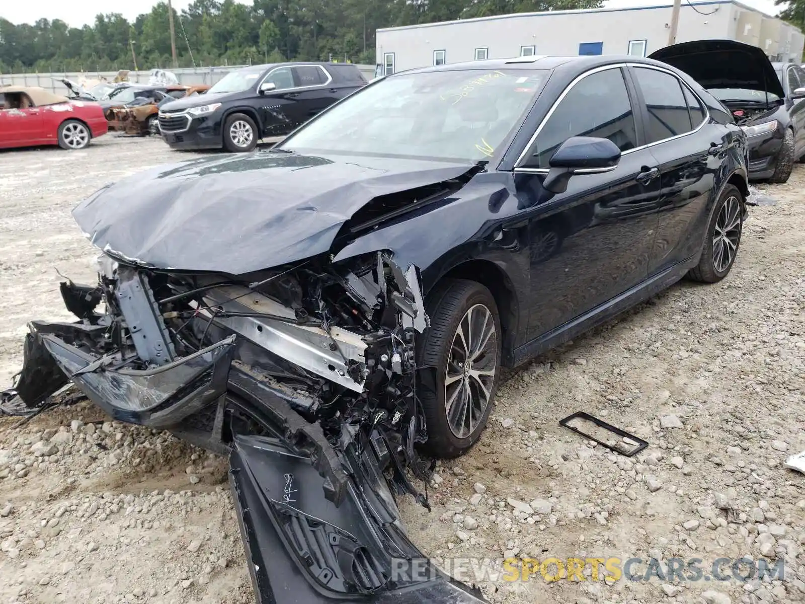 2 Photograph of a damaged car 4T1M11AK3LU884819 TOYOTA CAMRY 2020