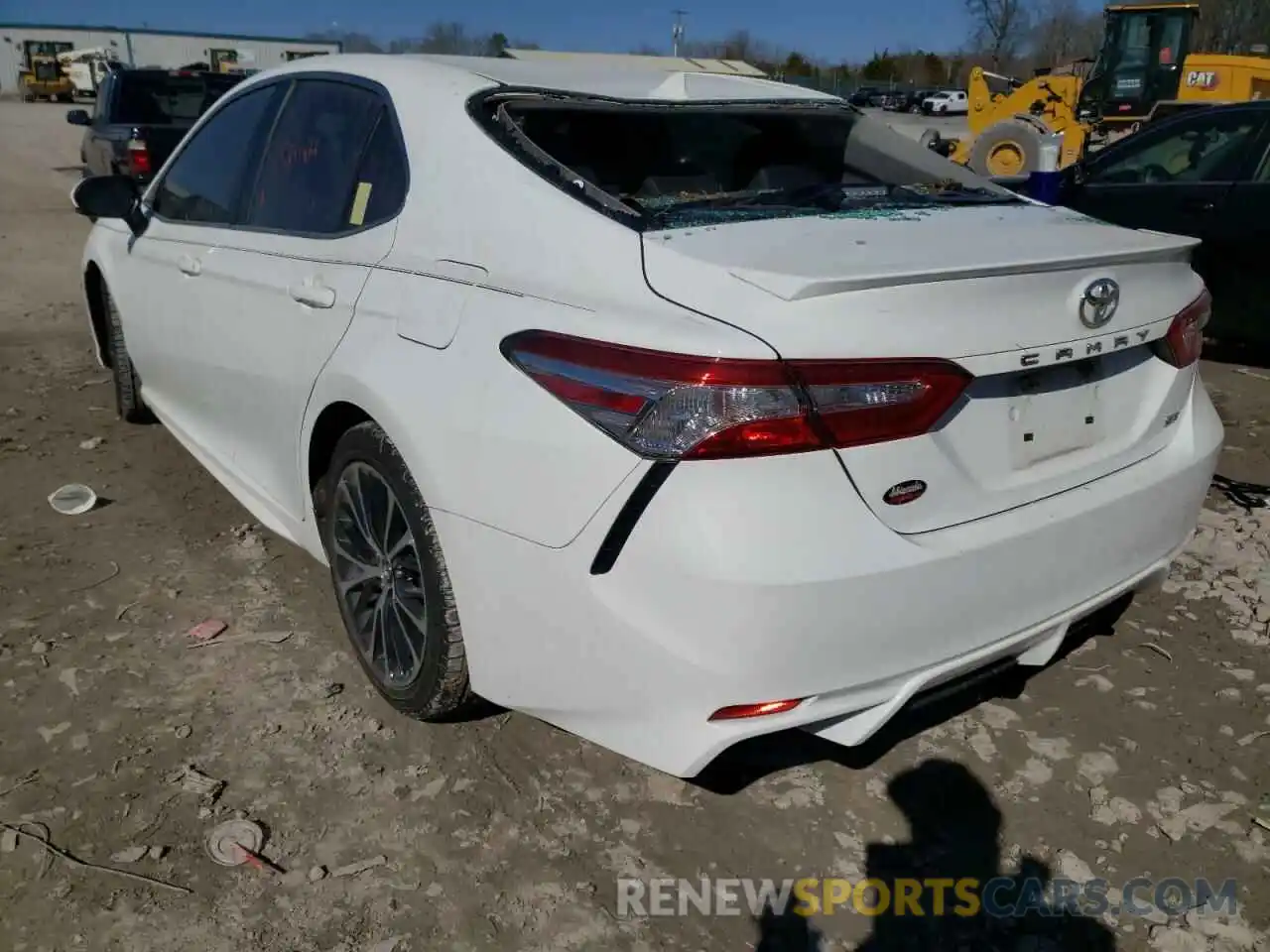 3 Photograph of a damaged car 4T1M11AK3LU897389 TOYOTA CAMRY 2020