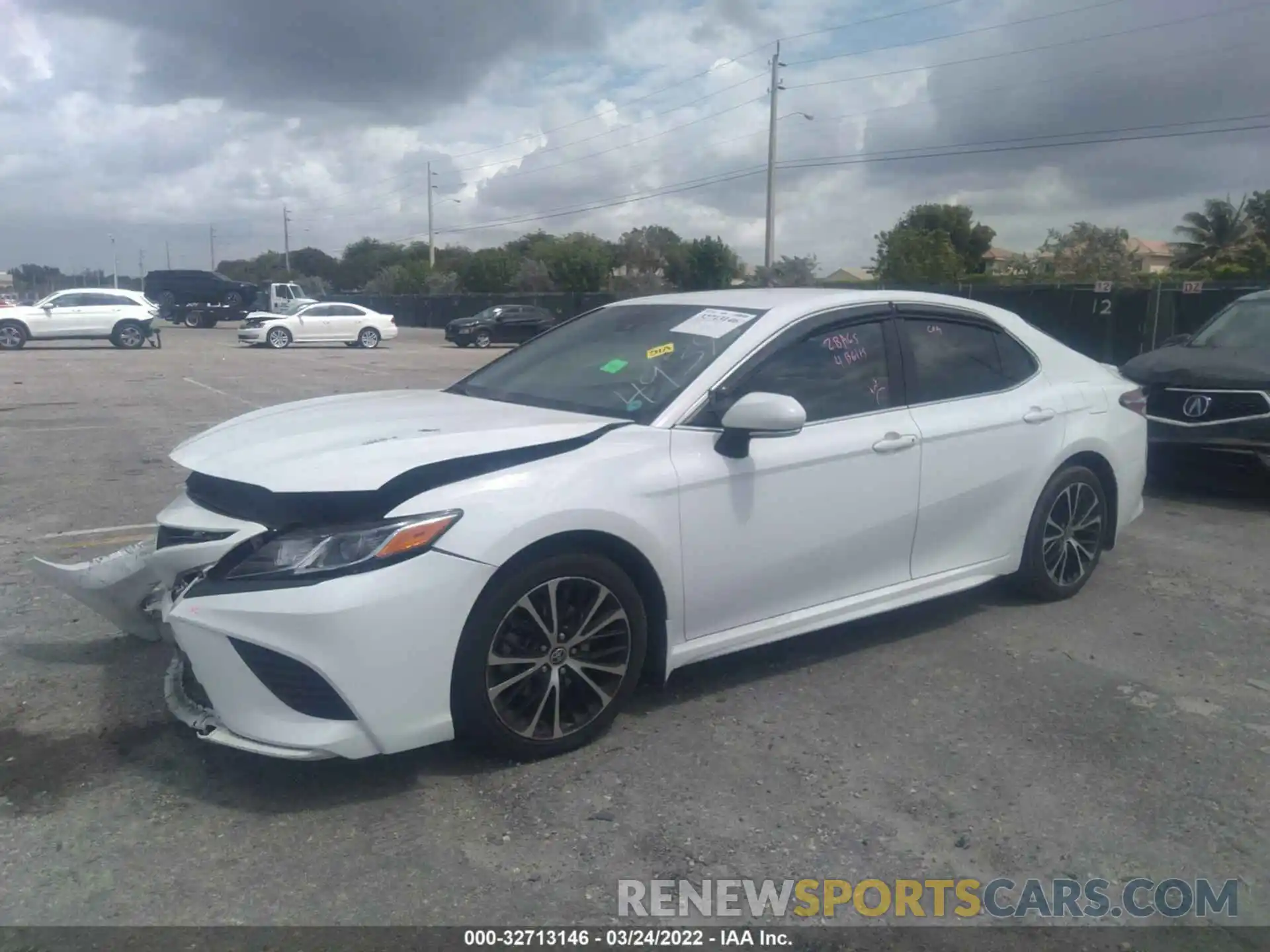 2 Photograph of a damaged car 4T1M11AK3LU974939 TOYOTA CAMRY 2020